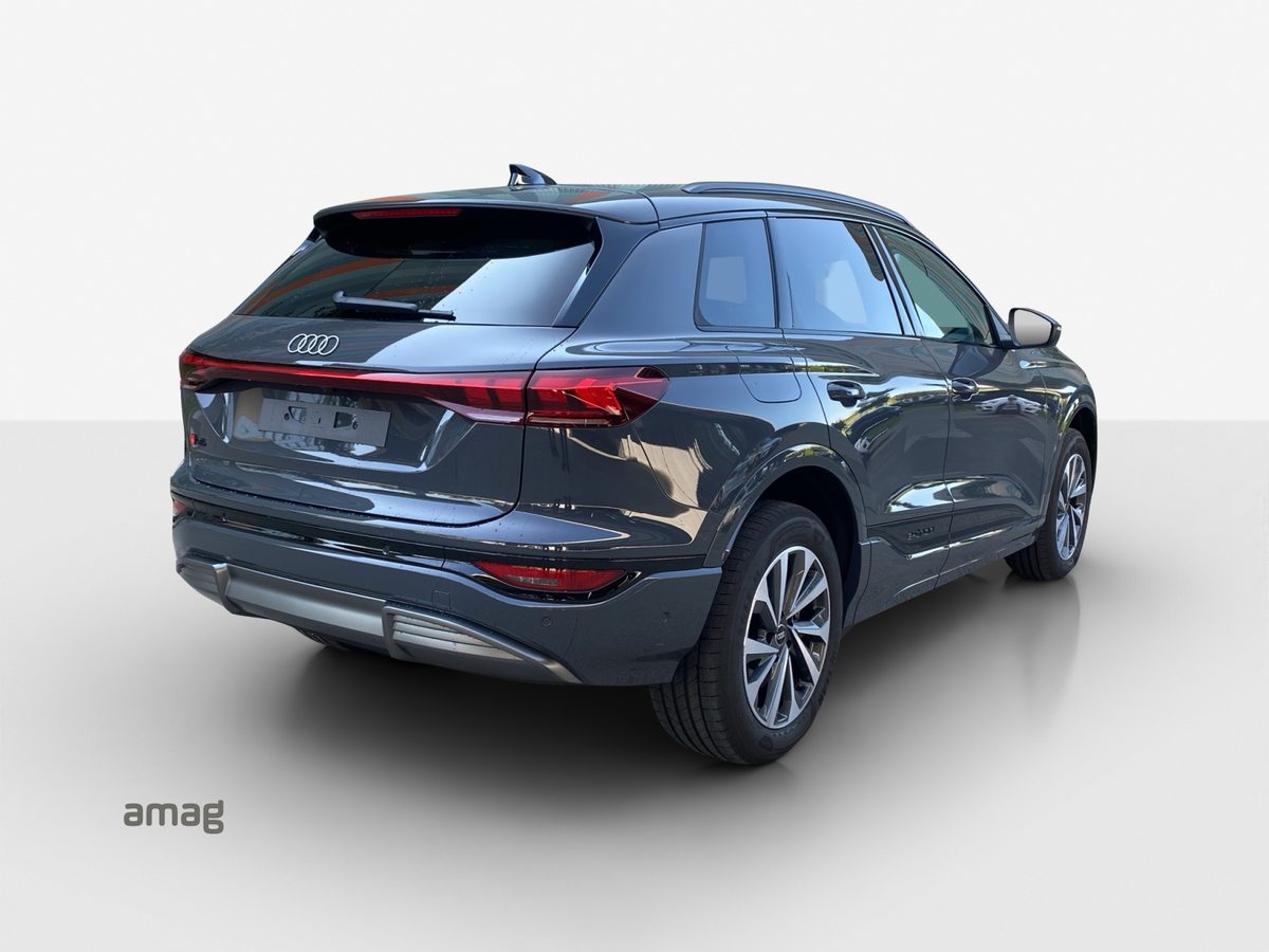 AUDI Q6 SUV e-tron quattro, Electric, Ex-demonstrator, Automatic - 5