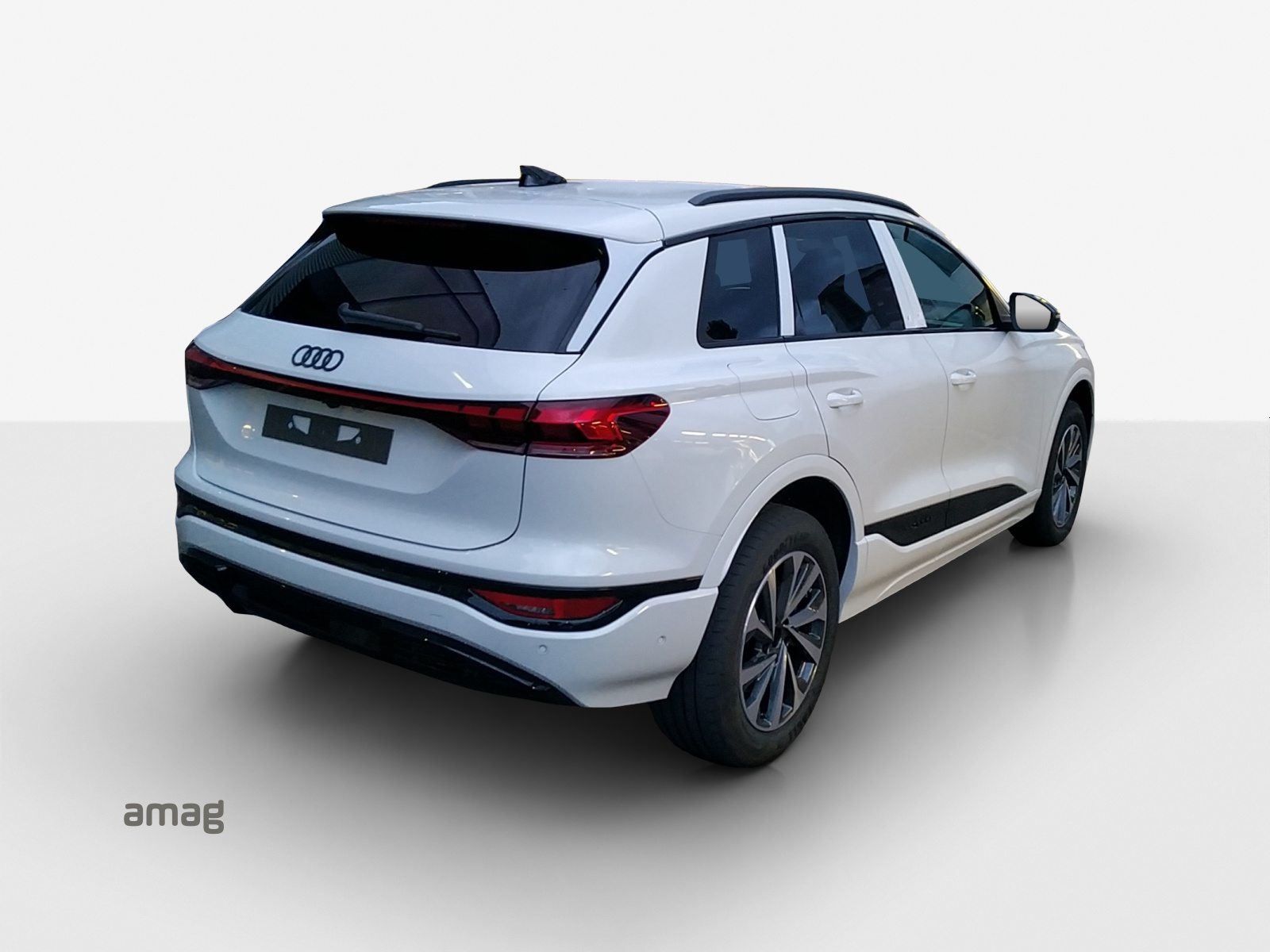 AUDI Q6 SUV e-tron quattro, Electric, Ex-demonstrator, Automatic - 5