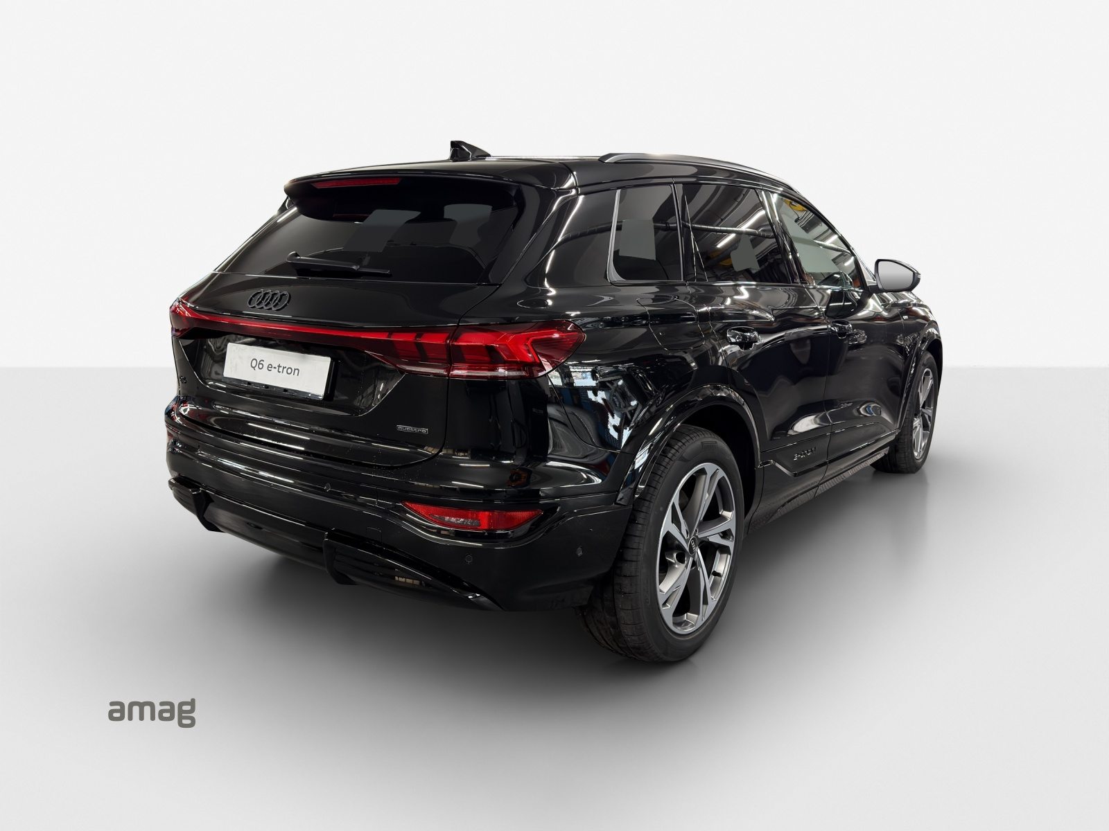 AUDI Q6 SUV e-tron quattro, Electric, Ex-demonstrator, Automatic - 5