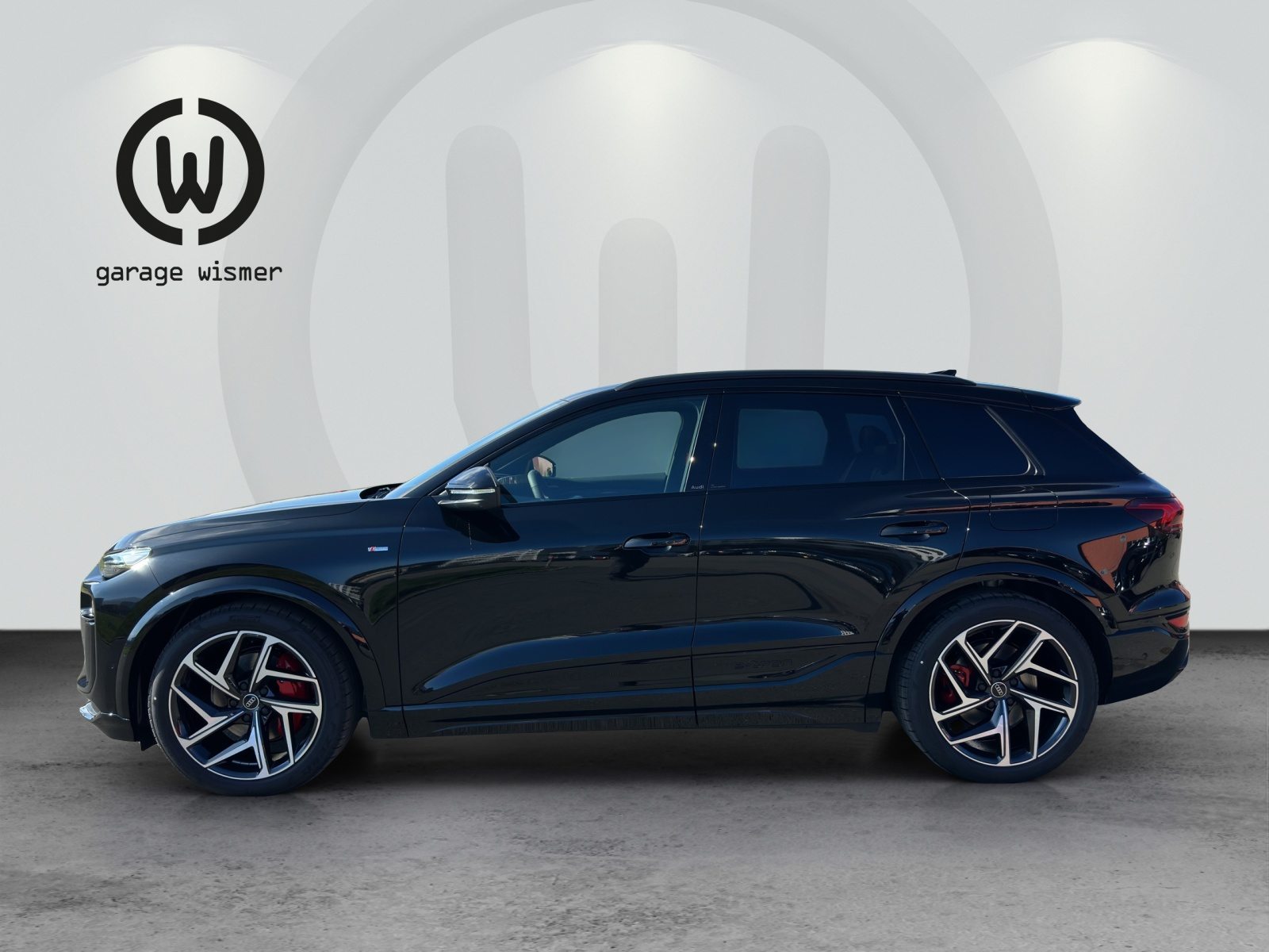 AUDI Q6 SUV e-tron quattro, Electric, Ex-demonstrator, Automatic - 2