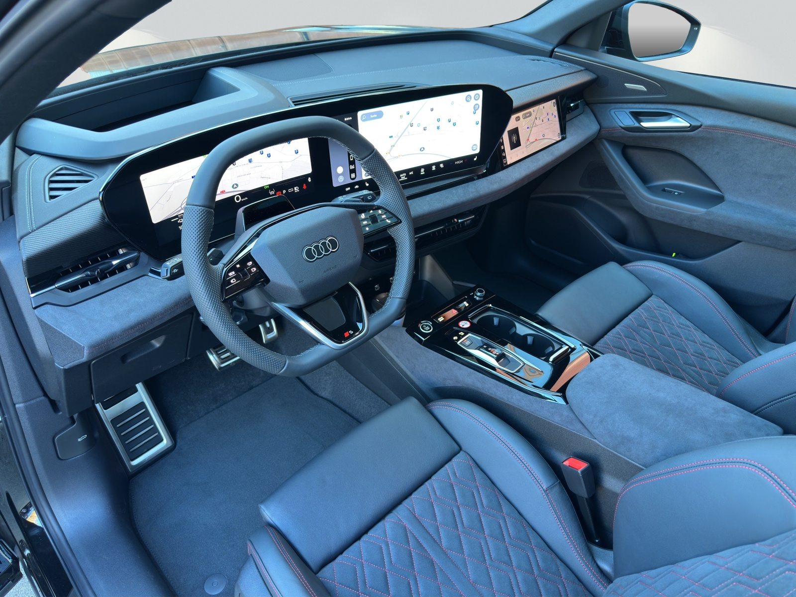 AUDI Q6 SUV e-tron quattro, Electric, Ex-demonstrator, Automatic - 5