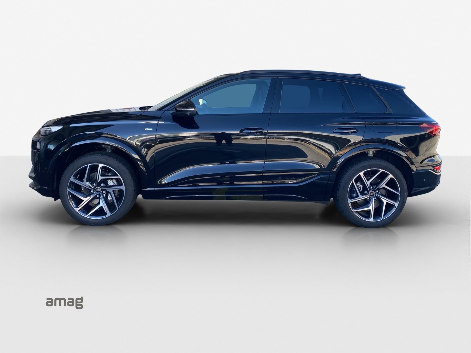 AUDI Q6 SUV e-tron quattro, Électrique, Voiture de démonstration, Automatique - 2