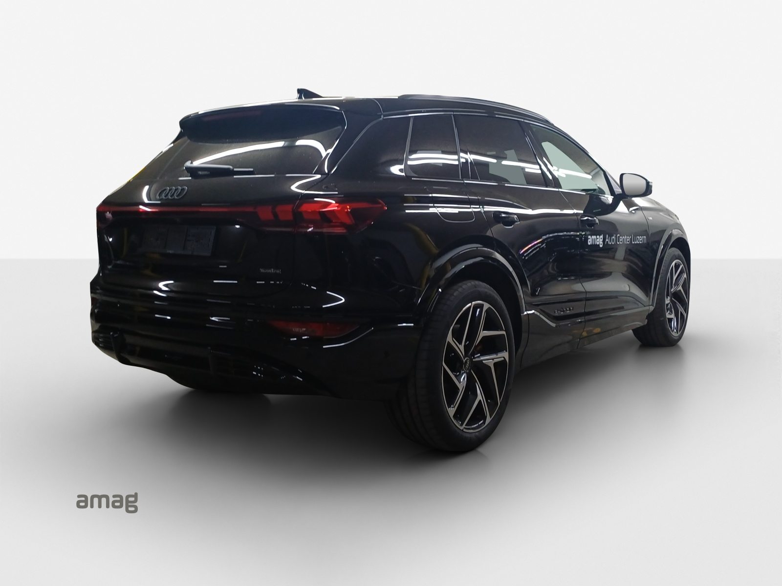 AUDI Q6 SUV e-tron quattro, Electric, Ex-demonstrator, Automatic - 5
