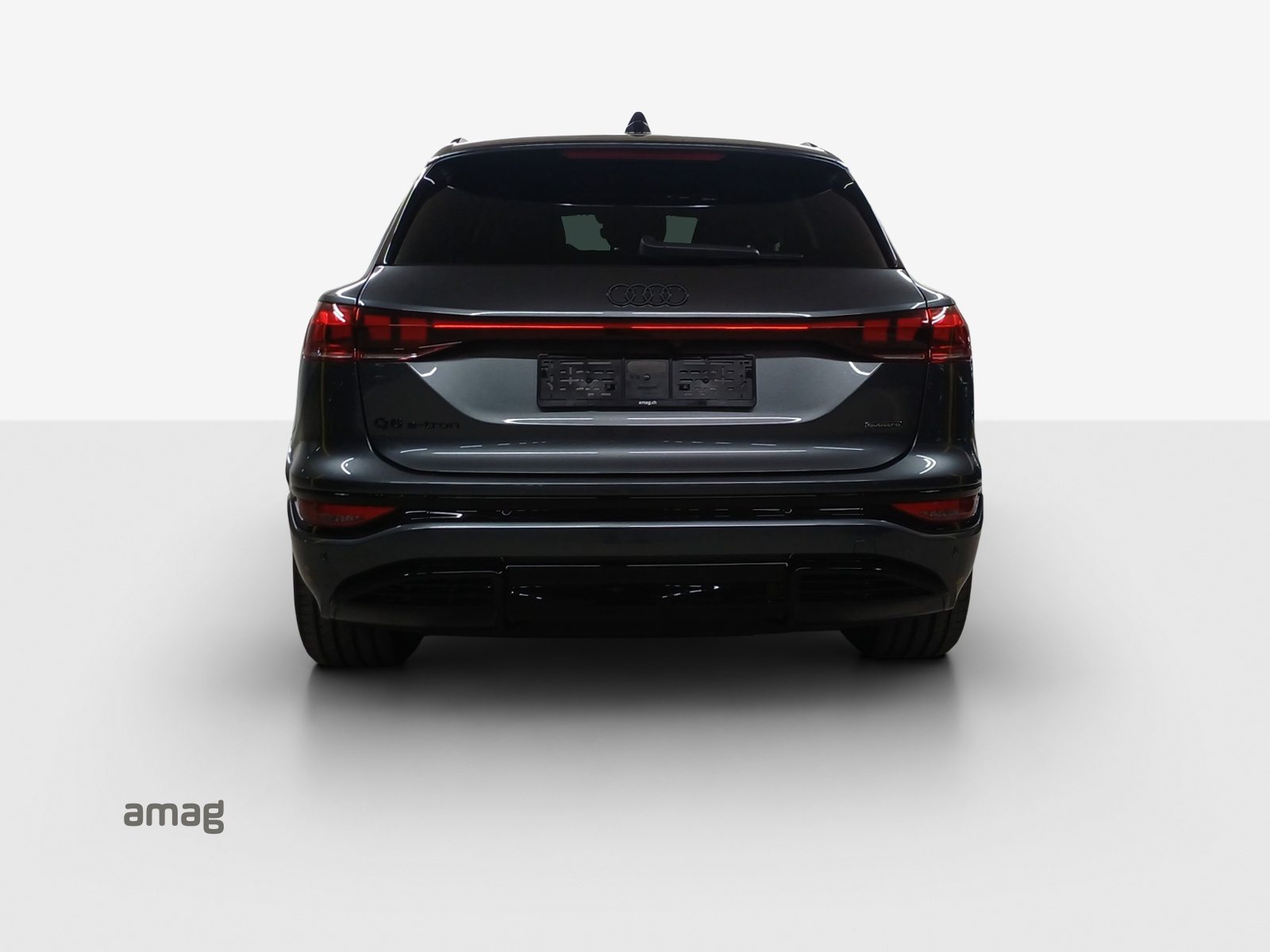 AUDI Q6 SUV e-tron quattro, Electric, Ex-demonstrator, Automatic - 4