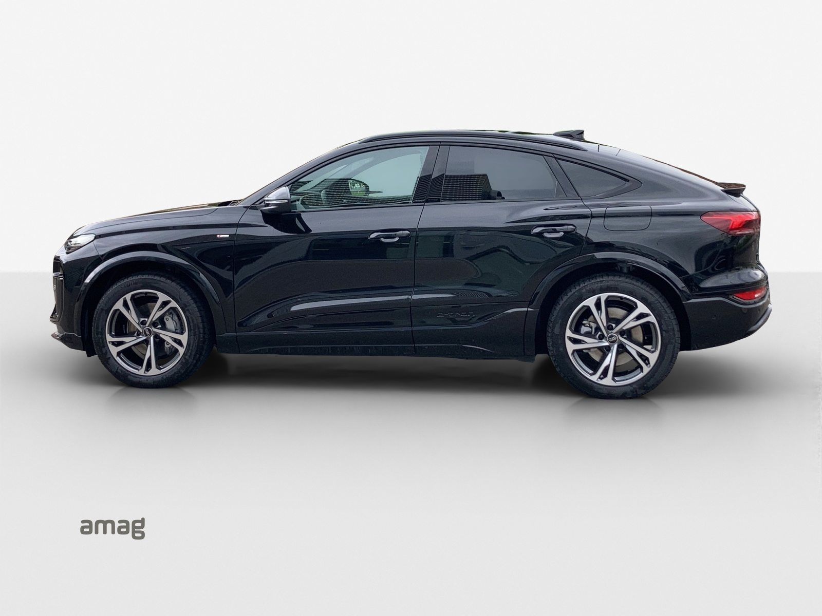 AUDI Q6 Sportback e-tron quattro, Electric, Ex-demonstrator, Automatic - 2
