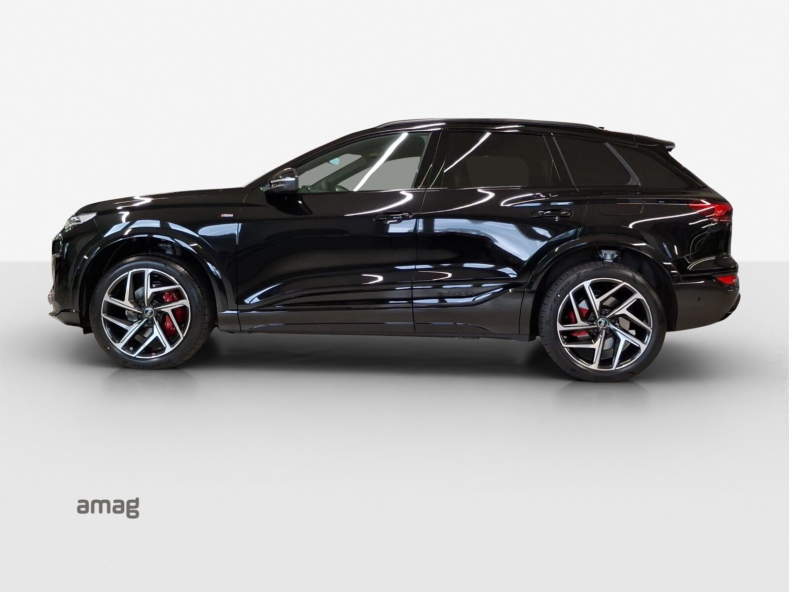 AUDI Q6 SUV e-tron quattro, Electric, Ex-demonstrator, Automatic - 2