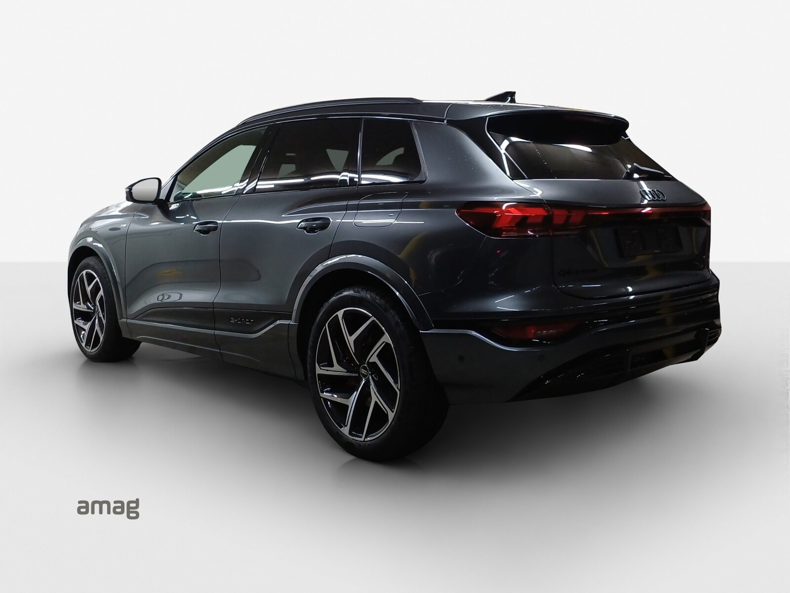 AUDI Q6 SUV e-tron quattro, Electric, Ex-demonstrator, Automatic - 3