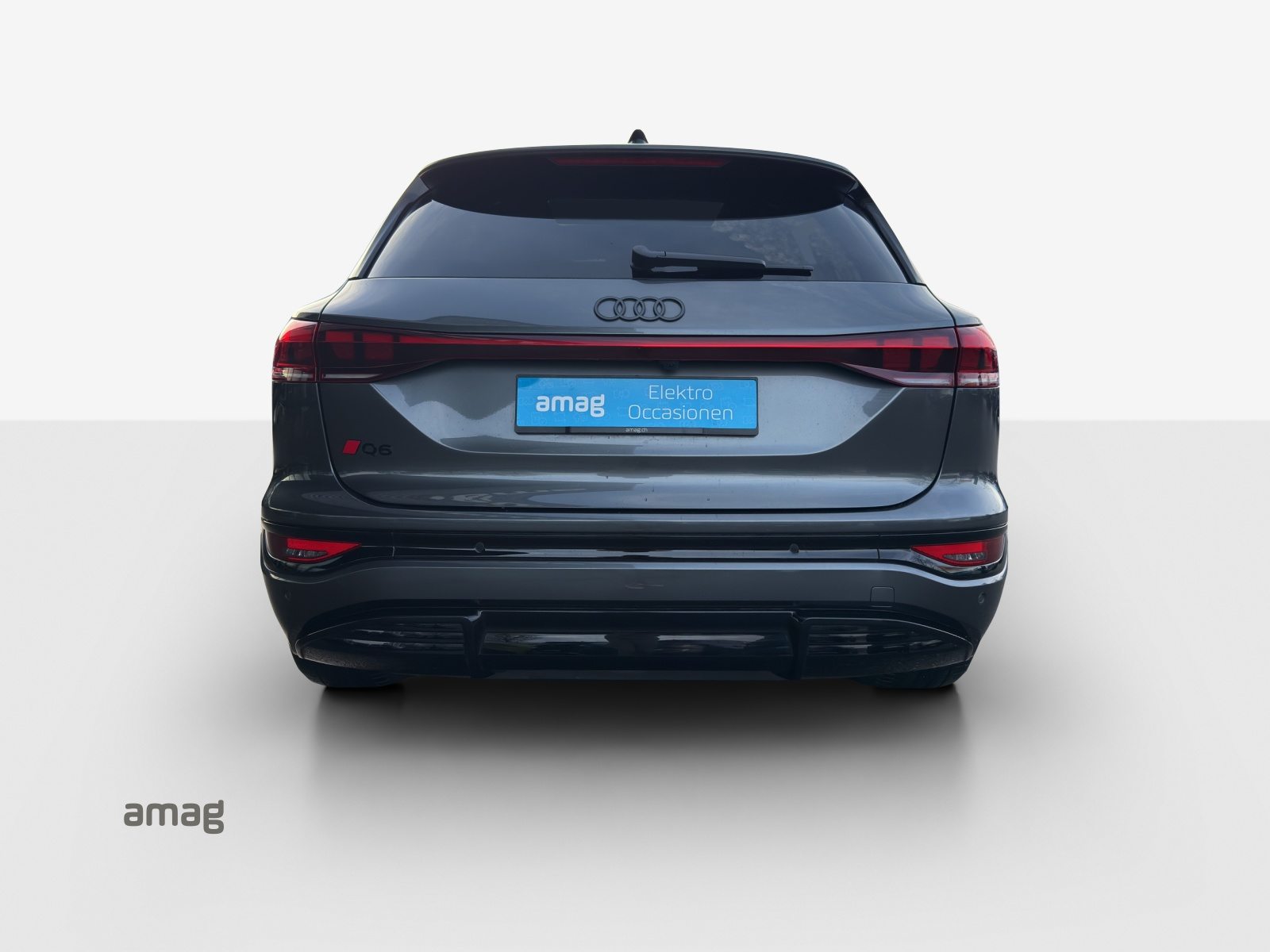 AUDI Q6 SUV e-tron quattro, Electric, Second hand / Used, Automatic - 4