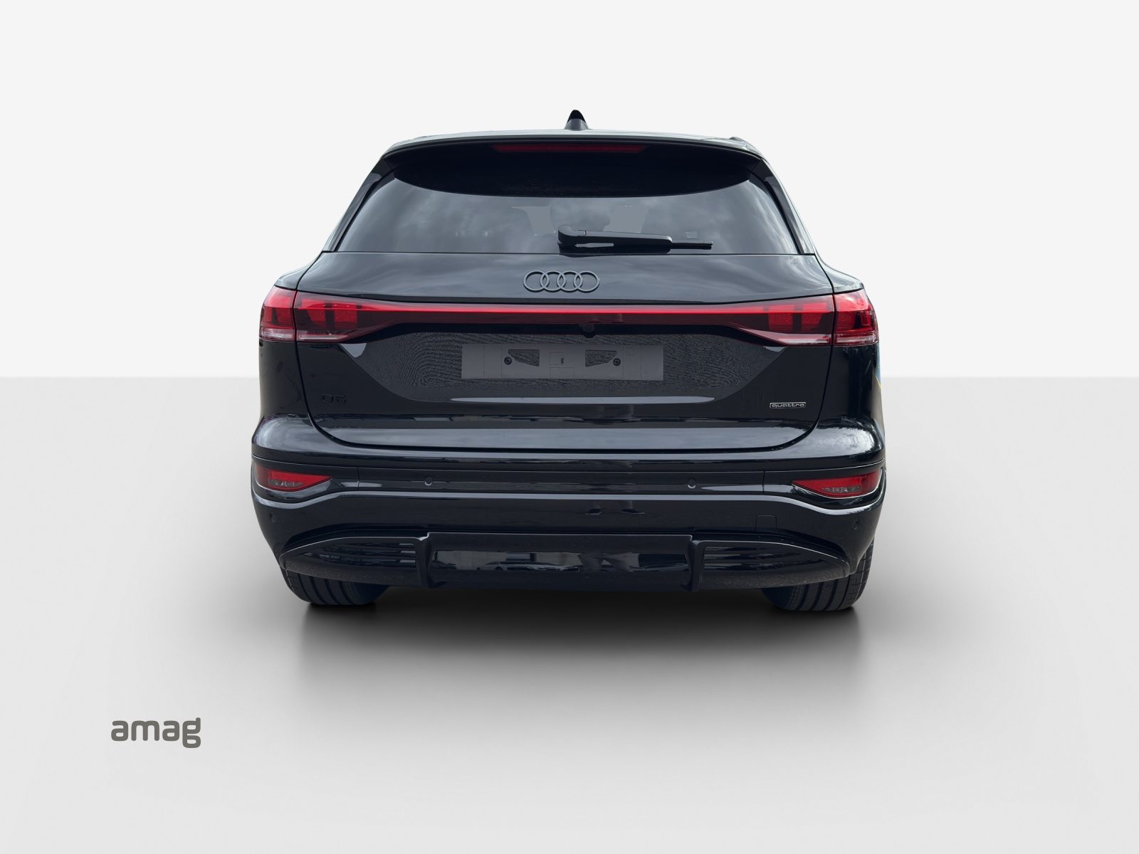 AUDI Q6 SUV e-tron quattro, Electric, Ex-demonstrator, Automatic - 4
