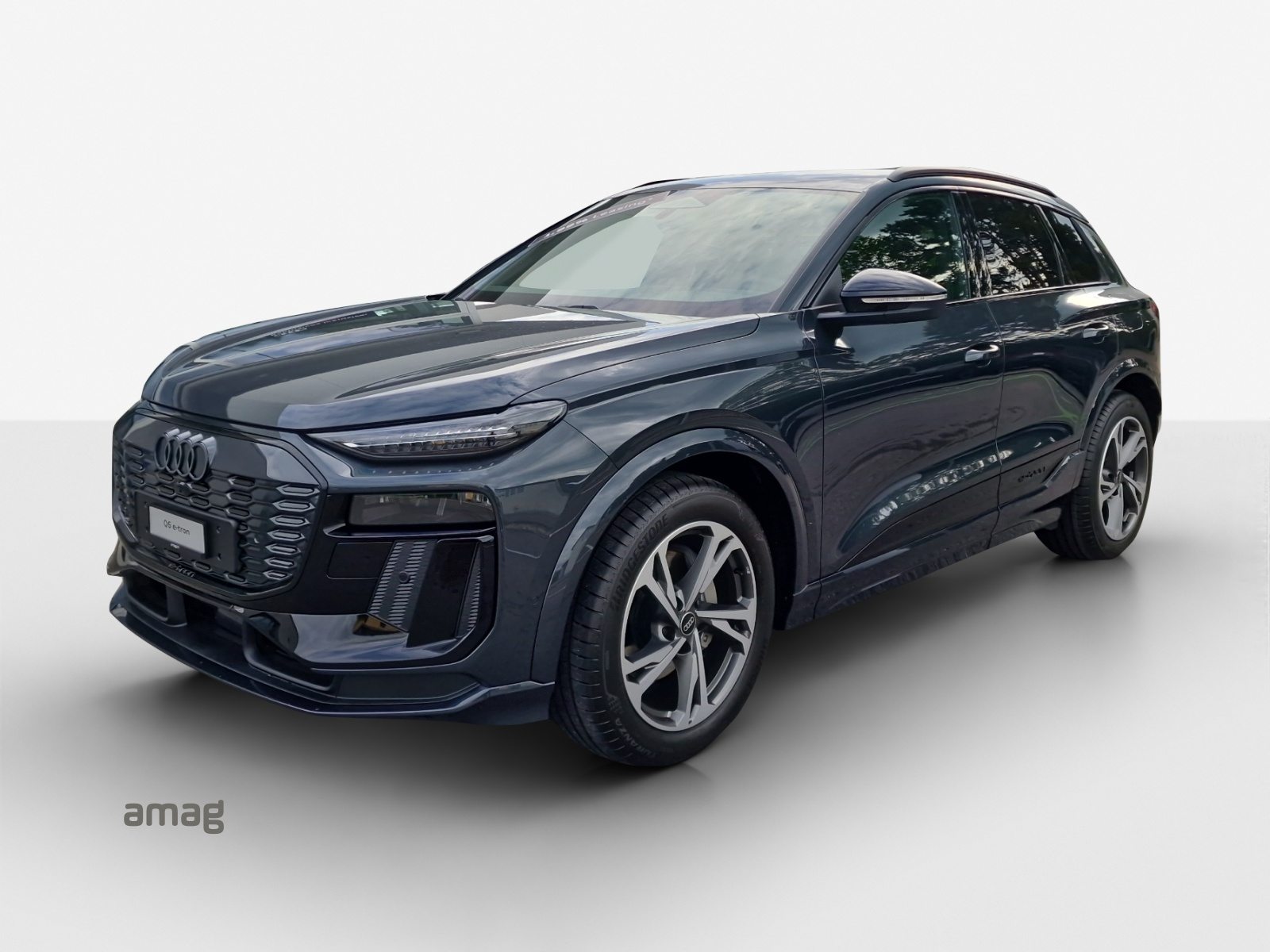 AUDI Q6 SUV e-tron quattro