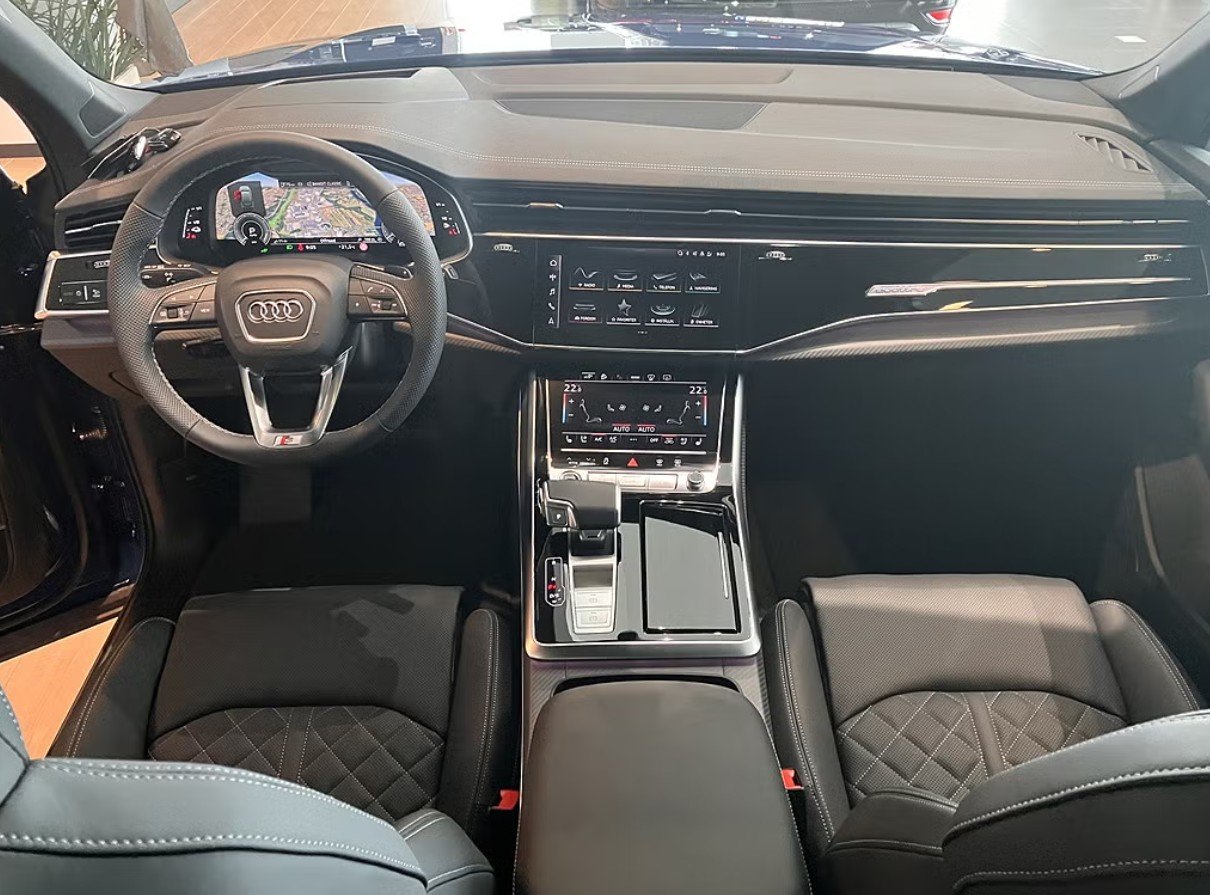 AUDI Q7 SUV TFSI e quattro 360 kW S line tiptronic, Hybride Rechargeable Essence/Électricité, Voiture nouvelle, Automatique - 7