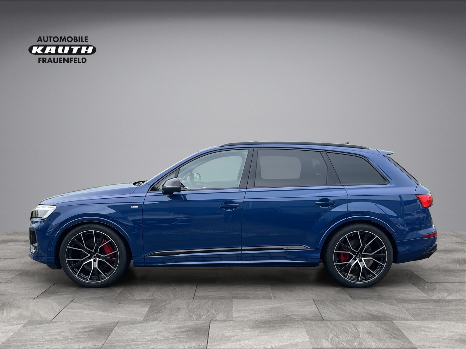 AUDI Q7 SUV TFSI qu. 250 kW S line tiptr. *7-Plätzer, 22Alu, Petrol, Second hand / Used, Automatic - 2