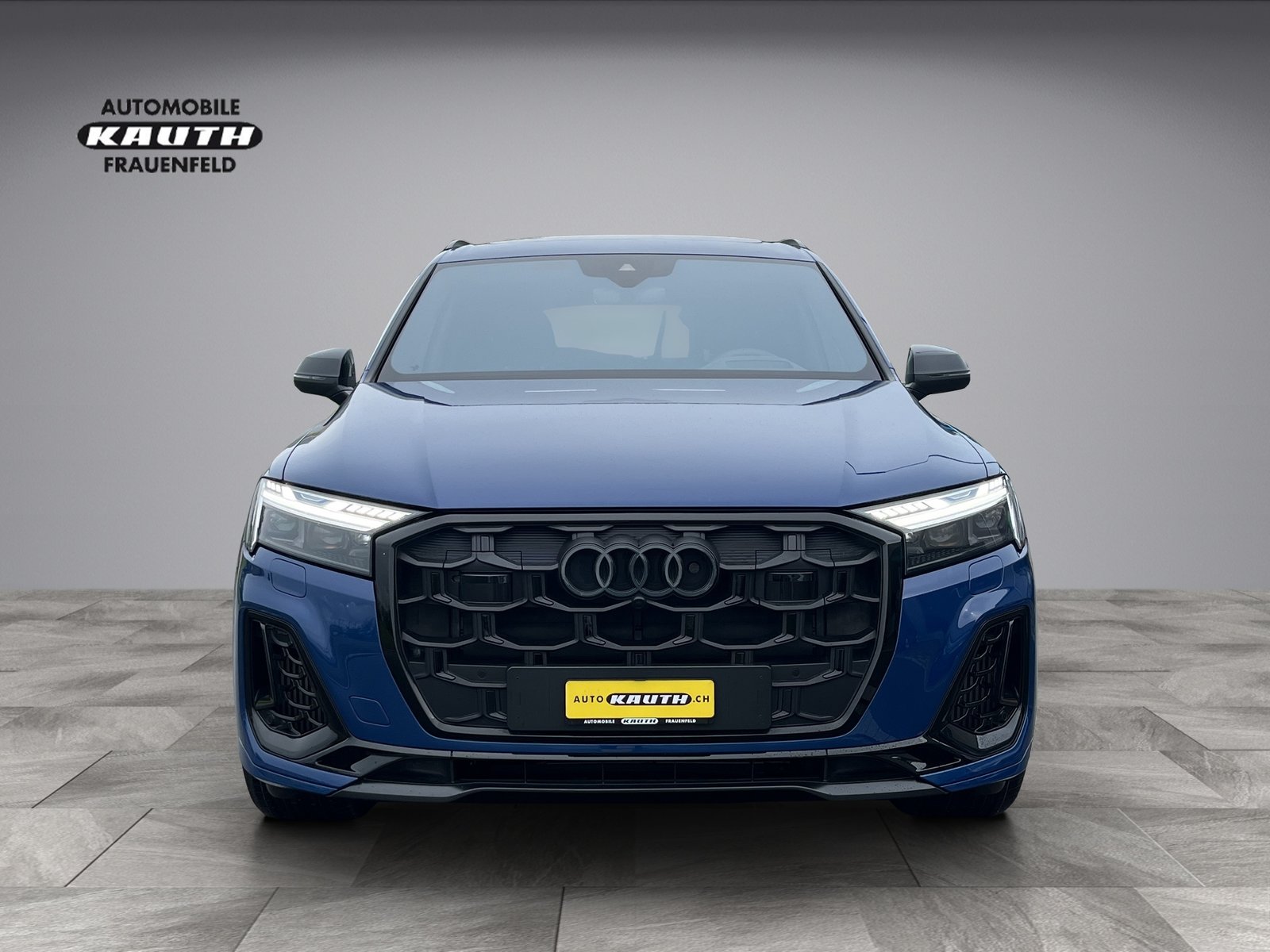 AUDI Q7 SUV TFSI qu. 250 kW S line tiptr. *7-Plätzer, 22Alu, Petrol, Second hand / Used, Automatic - 4