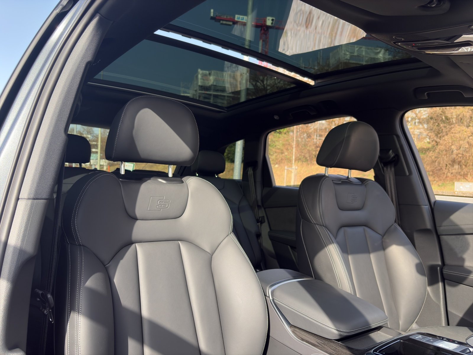 AUDI Q7 55 TFSI S line quattro tiptronic, Hybride Léger Essence/Électricité, Occasion / Utilisé, Automatique - 7