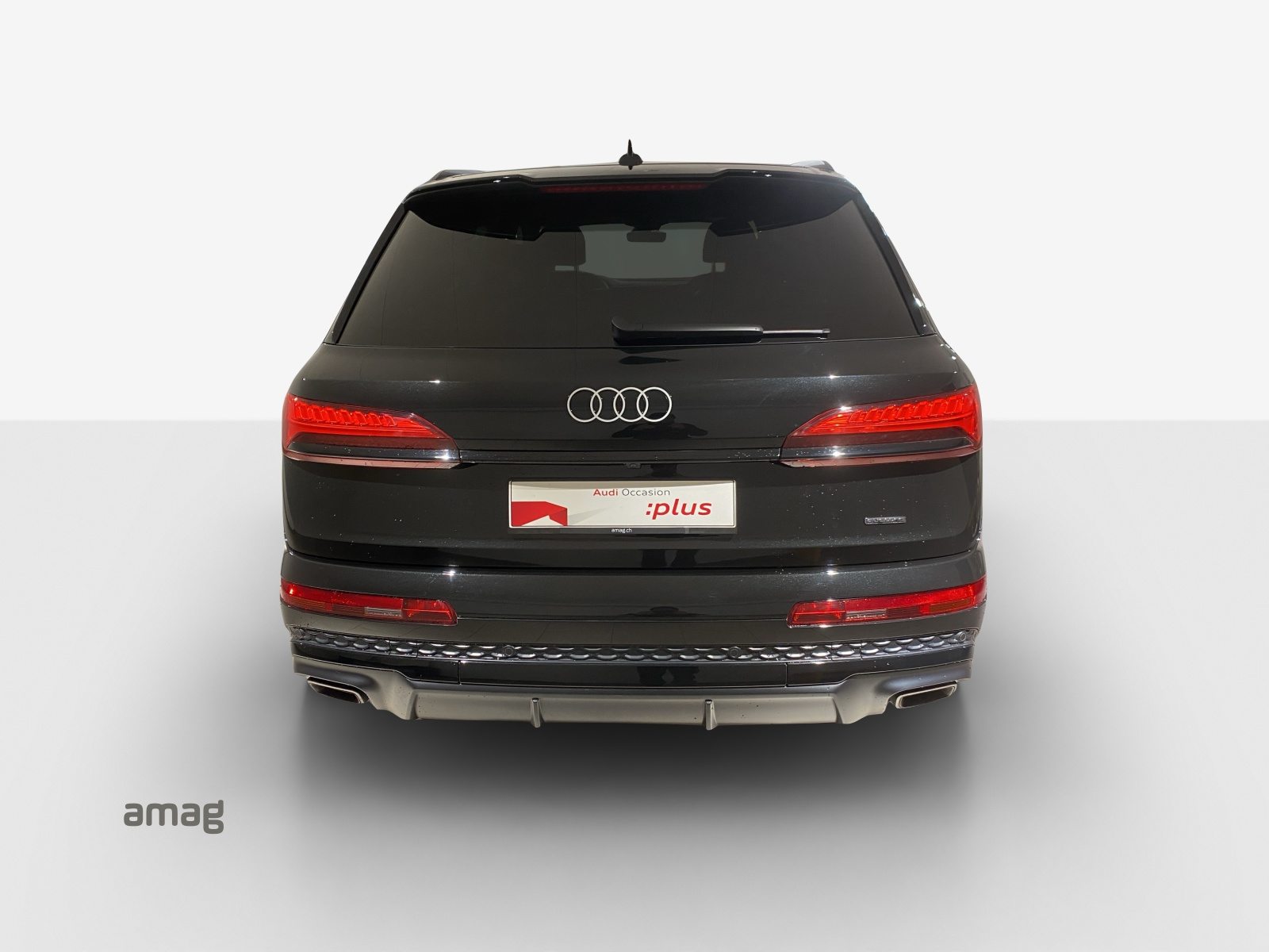 AUDI Q7 SUV 55 TFSI S line, Petrol, Second hand / Used, Automatic - 4
