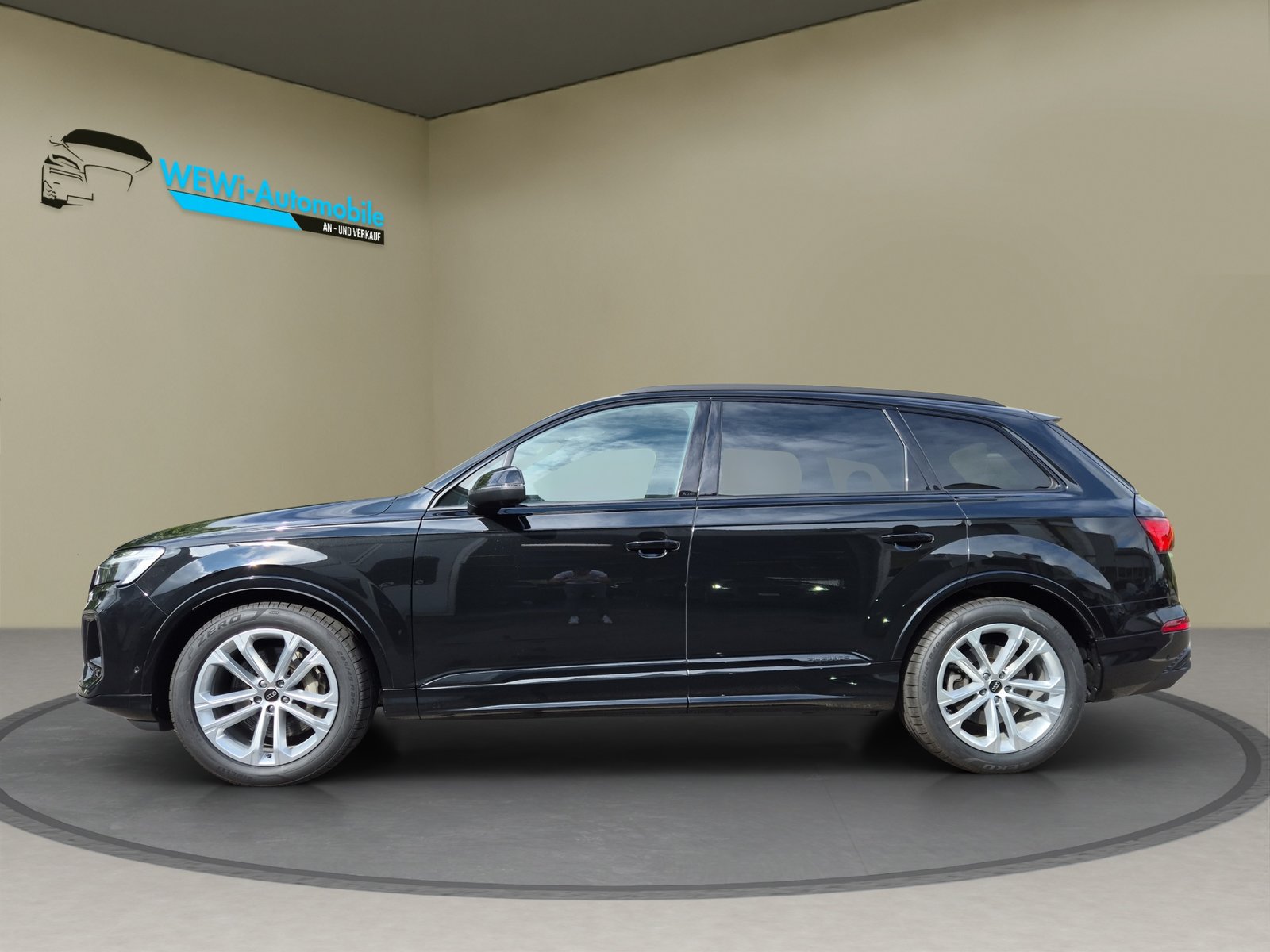 AUDI Q7 55 TFSI S line quattro tiptronic / faceliftmodell, Mild-Hybrid Benzin/Elektro, Occasion / Gebraucht, Automatik - 2