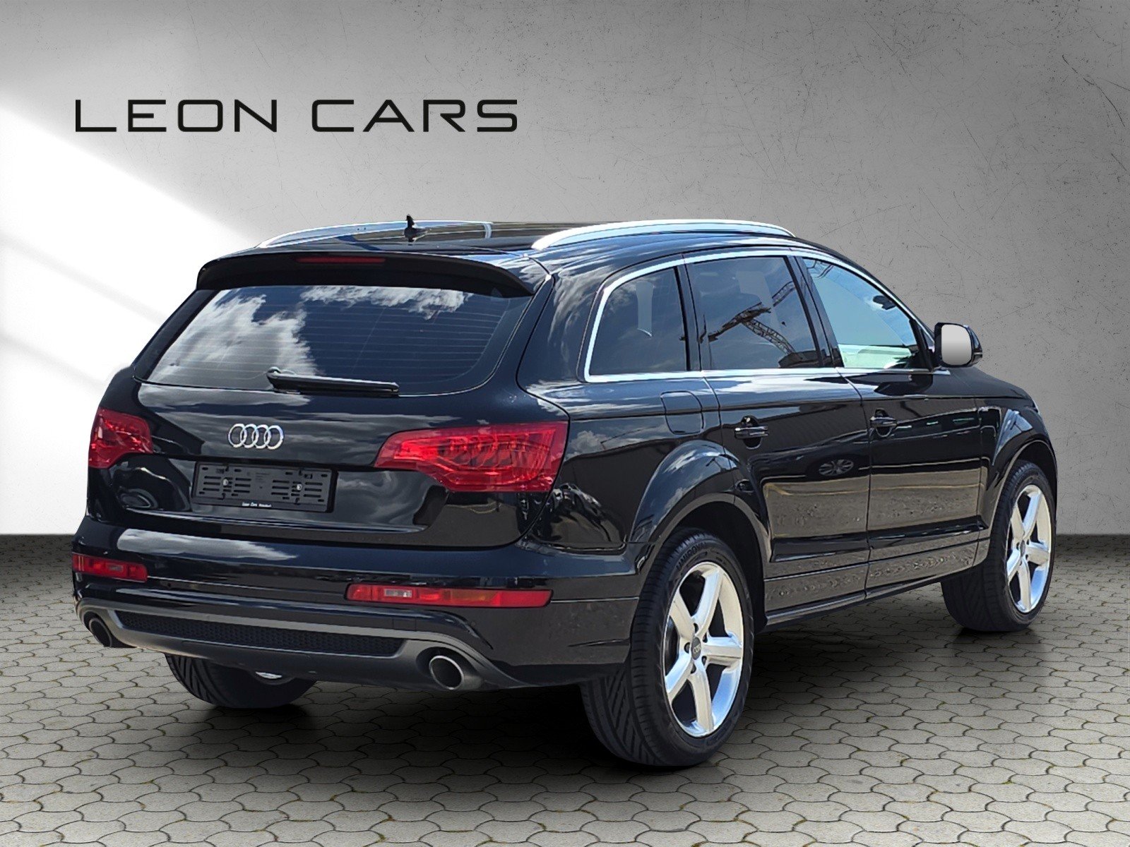 AUDI Q7 3.0 TDI S-Line quattro tiptronic Luftfederung 7-Sitz, Diesel, Second hand / Used, Automatic - 5