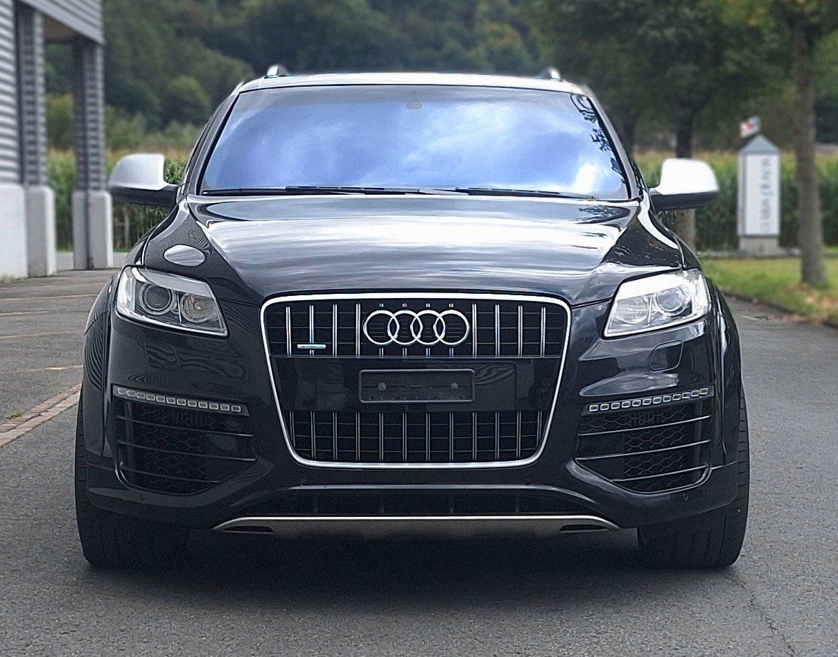 AUDI Q7 6.0 TDI V12 quattro tiptronic
