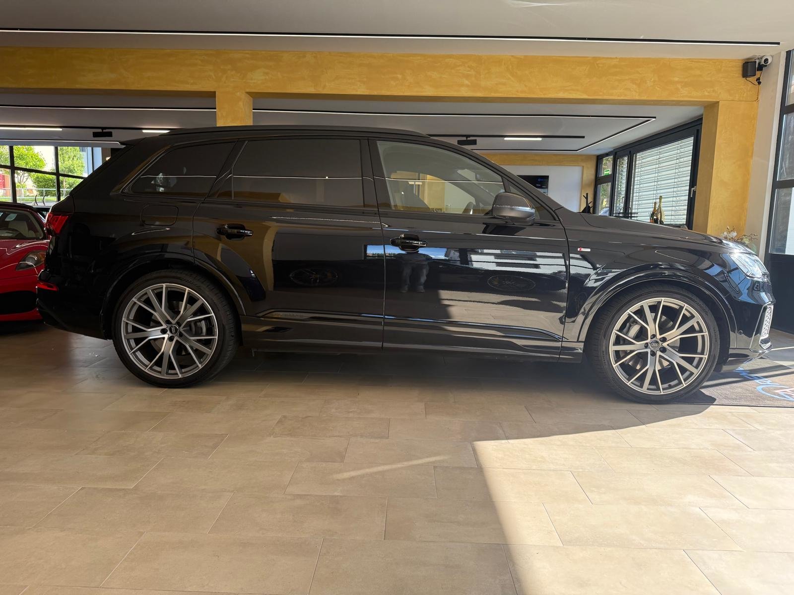 AUDI Q7 50 TDI quattro S Line tiptronic, Diesel, Occasion / Gebraucht, Automatik - 2