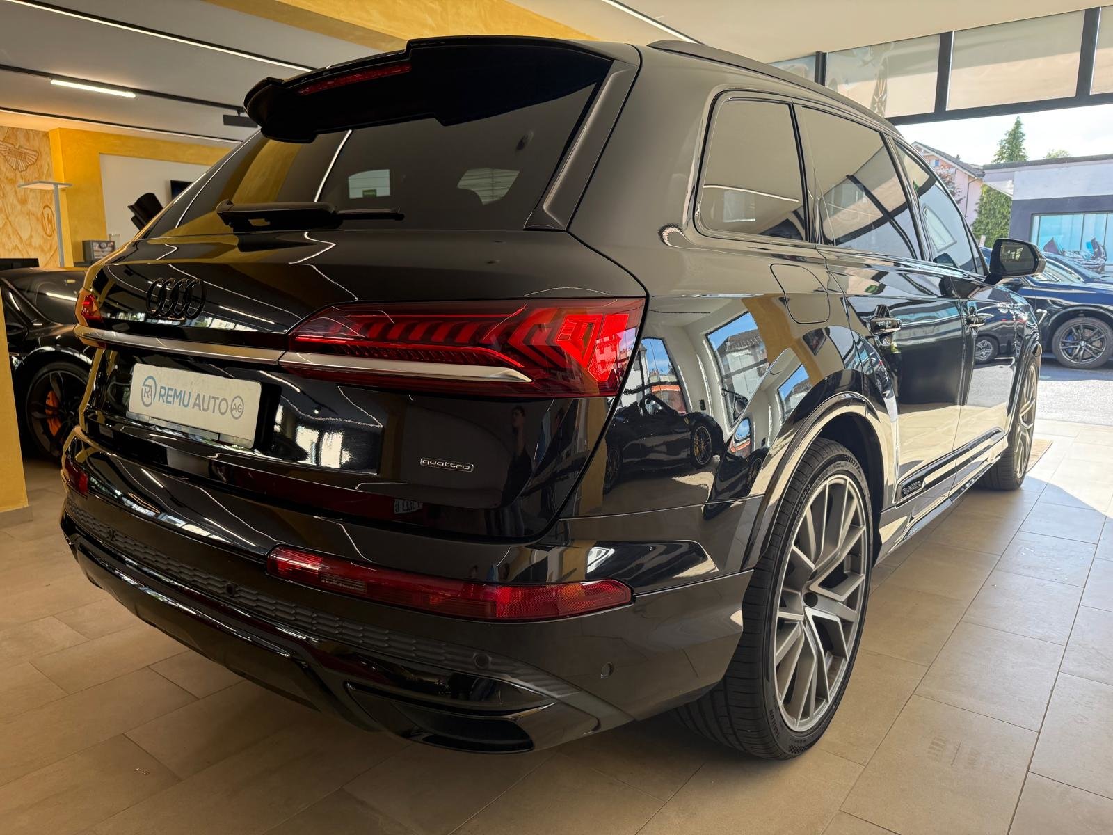 AUDI Q7 50 TDI quattro S Line tiptronic, Diesel, Occasion / Gebraucht, Automatik - 3