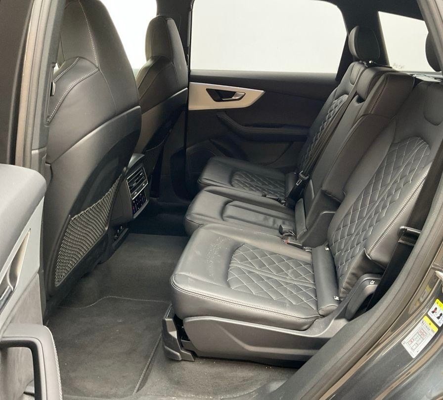 AUDI Q7 50 TDI quattro S Line tiptronic *CH-FAHRZEUG - 4 JAH, Mild-Hybrid Diesel/Elektro, Occasion / Gebraucht, Automatik - 5
