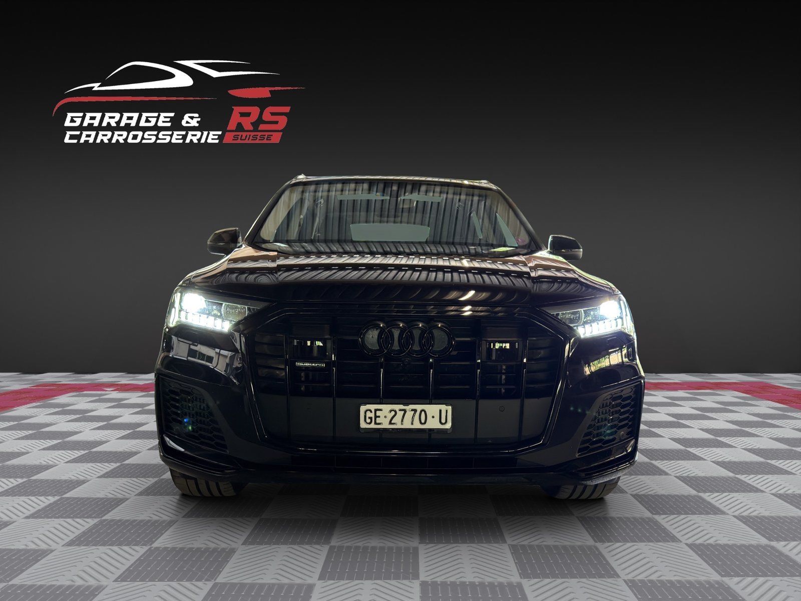 AUDI Q7 55 TFSI e quattro PHEV S line tiptronic, Plug-in-Hybrid Petrol/Electric, Second hand / Used, Automatic - 6