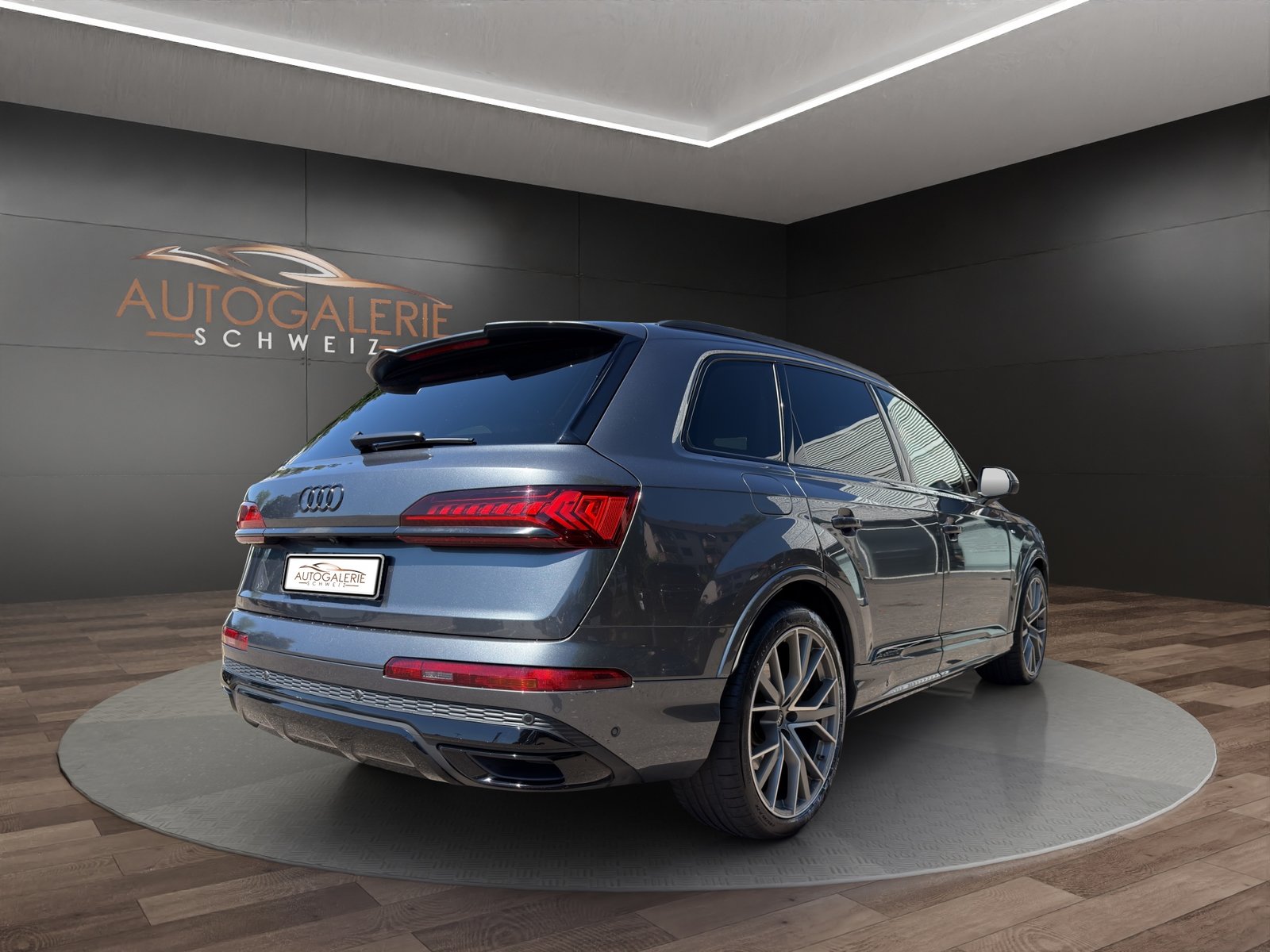 AUDI Q7 55 TFSI S Line quattro CH NP: 150K Alle Service, Mild-Hybrid Benzin/Elektro, Occasion / Gebraucht, Automatik - 5
