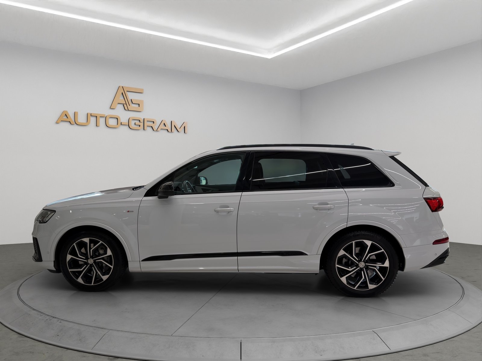 AUDI Q7 50 TDI quattro S Line tiptronic 7-Sitzer, Diesel, Occasioni / Usate, Automatico - 2