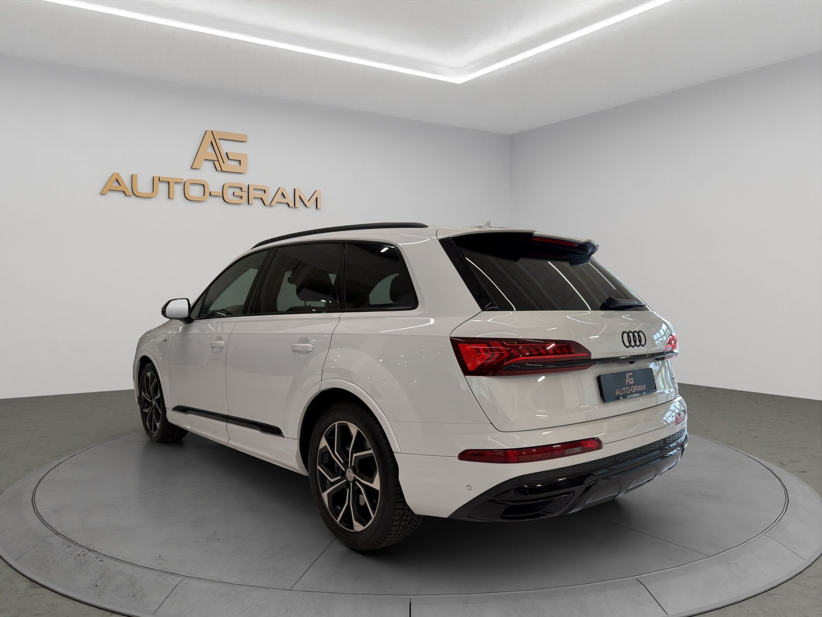 AUDI Q7 50 TDI quattro S Line tiptronic 7-Sitzer, Diesel, Occasioni / Usate, Automatico - 3