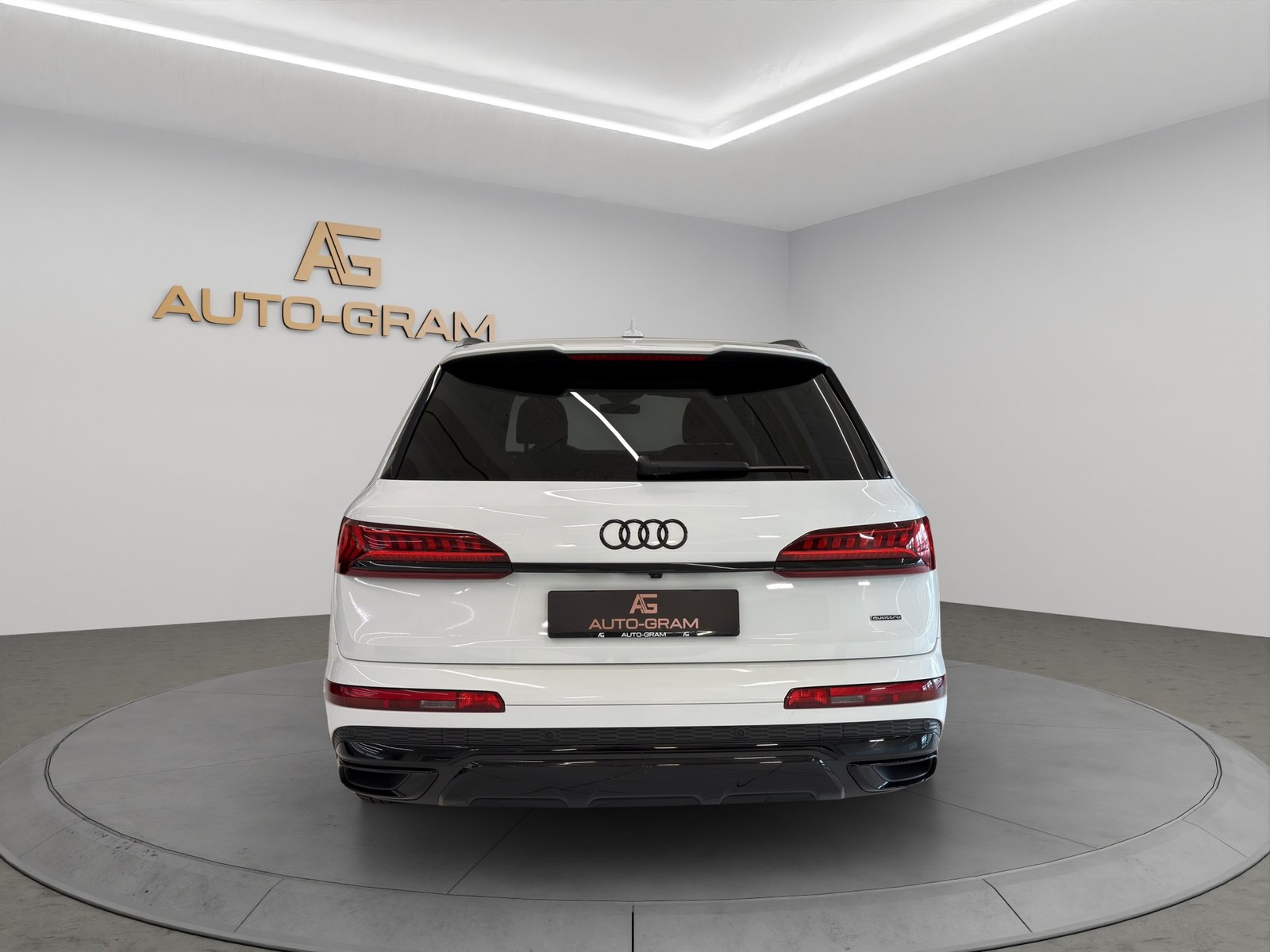 AUDI Q7 50 TDI quattro S Line tiptronic 7-Sitzer, Diesel, Occasioni / Usate, Automatico - 4