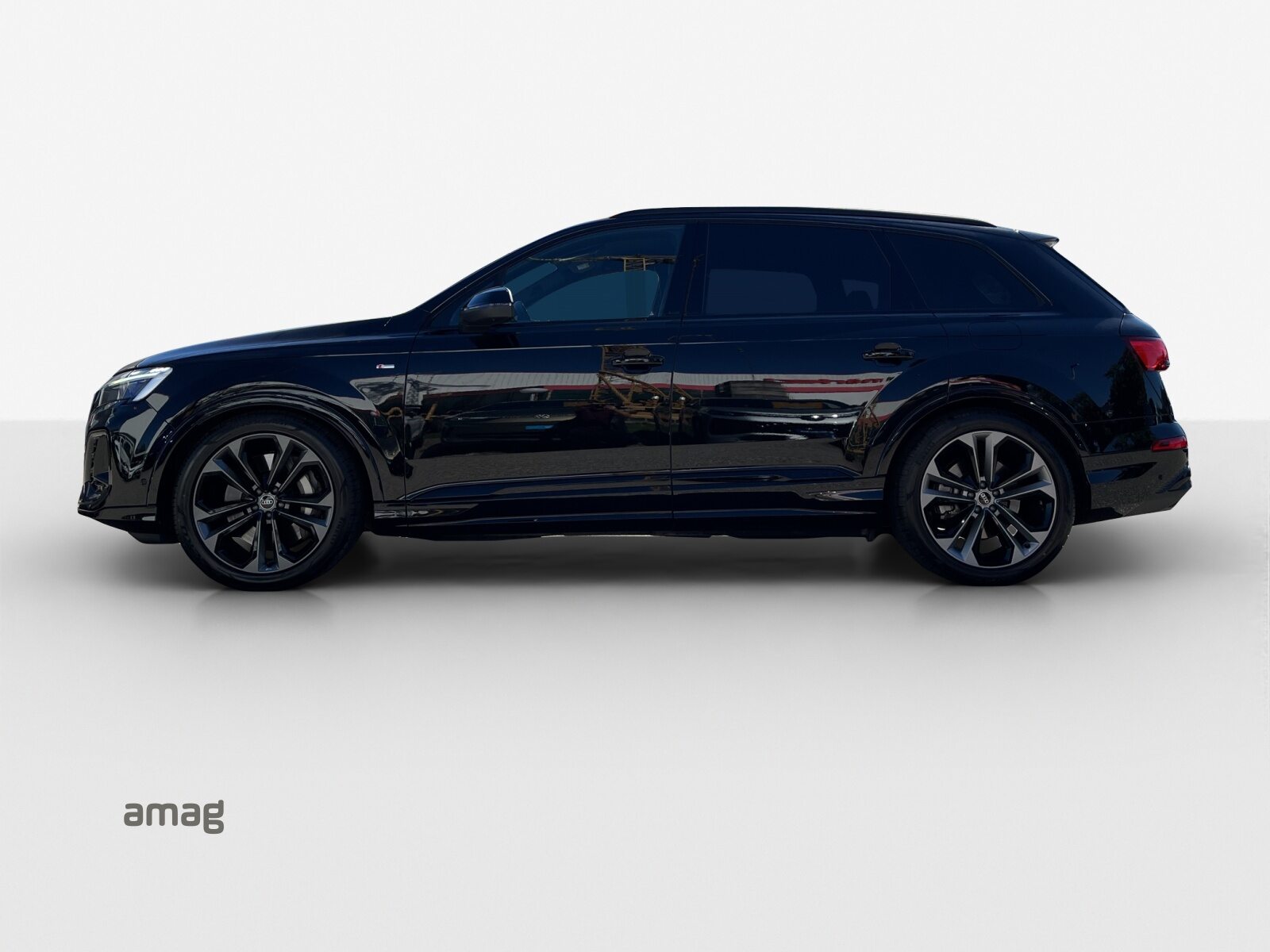 AUDI Q7 SUV S line TFSI e 290 kW, Voll-Hybrid Benzin/Elektro, Occasion / Gebraucht, Automatik - 2