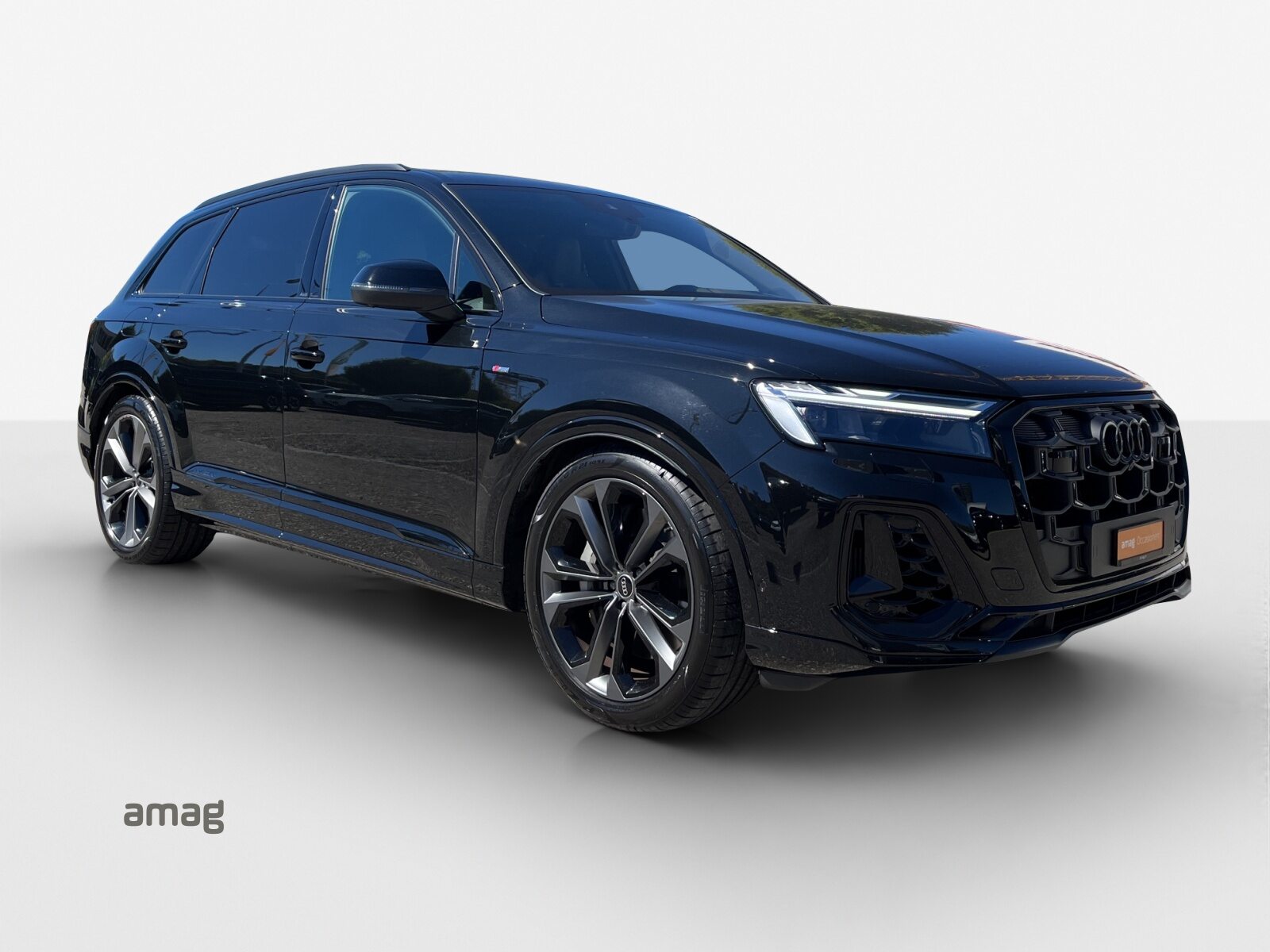 AUDI Q7 SUV S line TFSI e 290 kW, Voll-Hybrid Benzin/Elektro, Occasion / Gebraucht, Automatik - 6