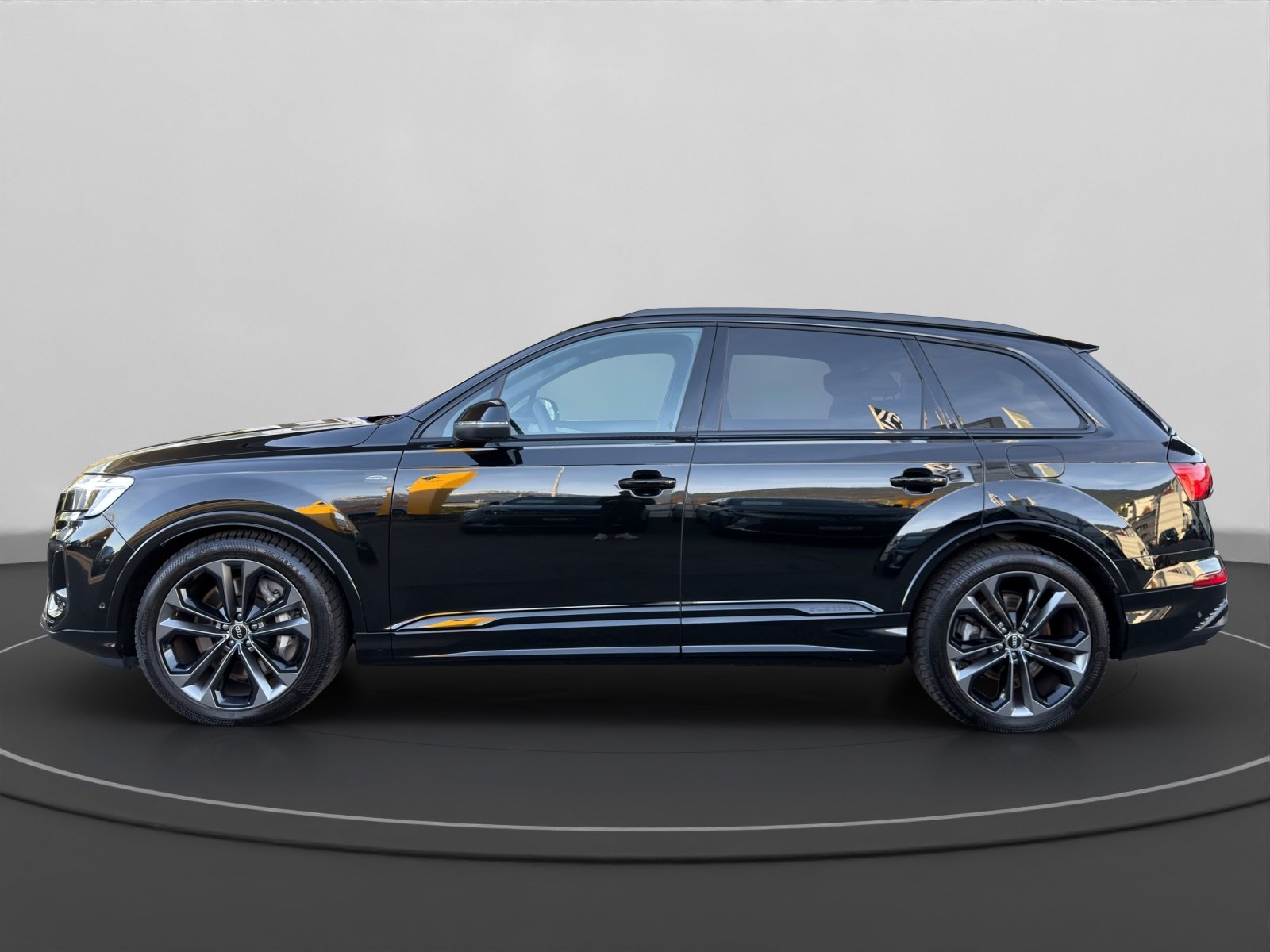 AUDI Q7 SUV 3.0 55 TFSI e S Line quattro T-Tronic, Plug-in-Hybrid Benzin/Elektro, Occasion / Gebraucht, Automat - 2
