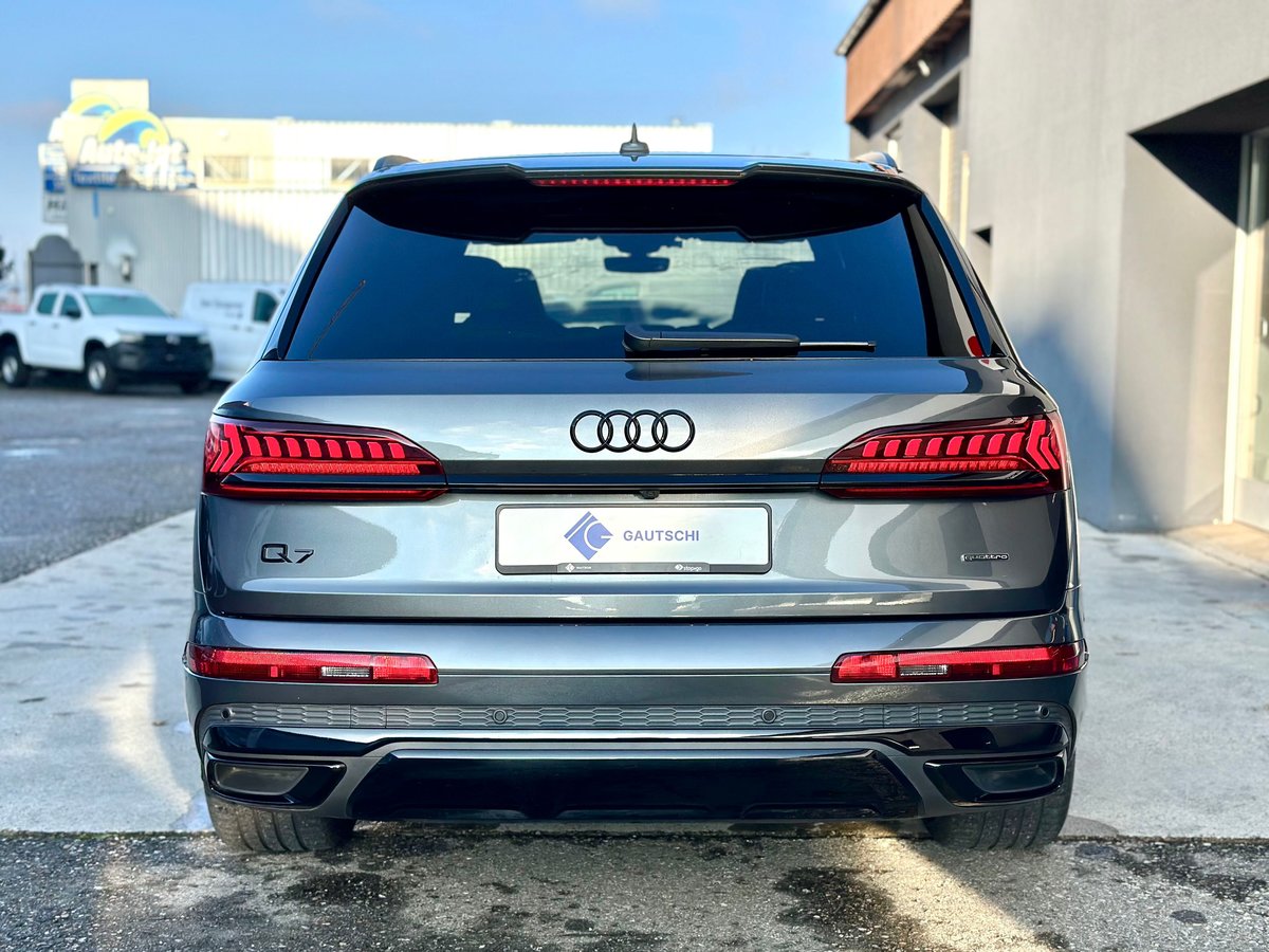 AUDI Q7 50 TDI quattro S Line tiptronic, Diesel, Second hand / Used, Automatic - 4