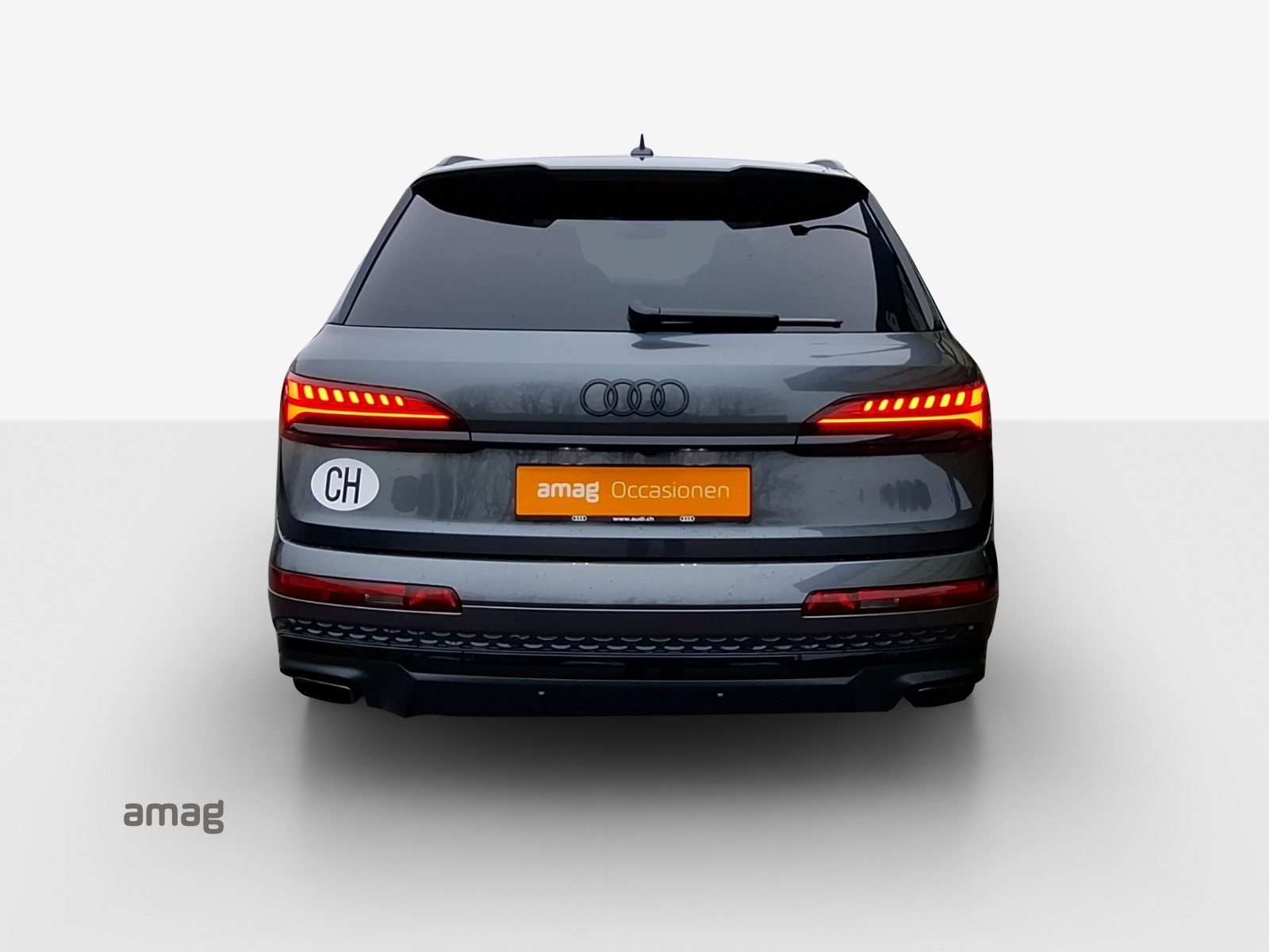 AUDI Q7 SUV 55 TFSI e S line, Full-Hybrid Petrol/Electric, Second hand / Used, Automatic - 4