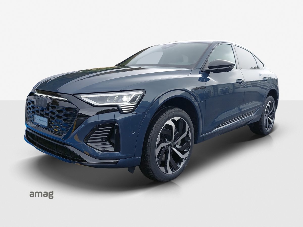 AUDI Q8 Sportback 55 e-tron S line