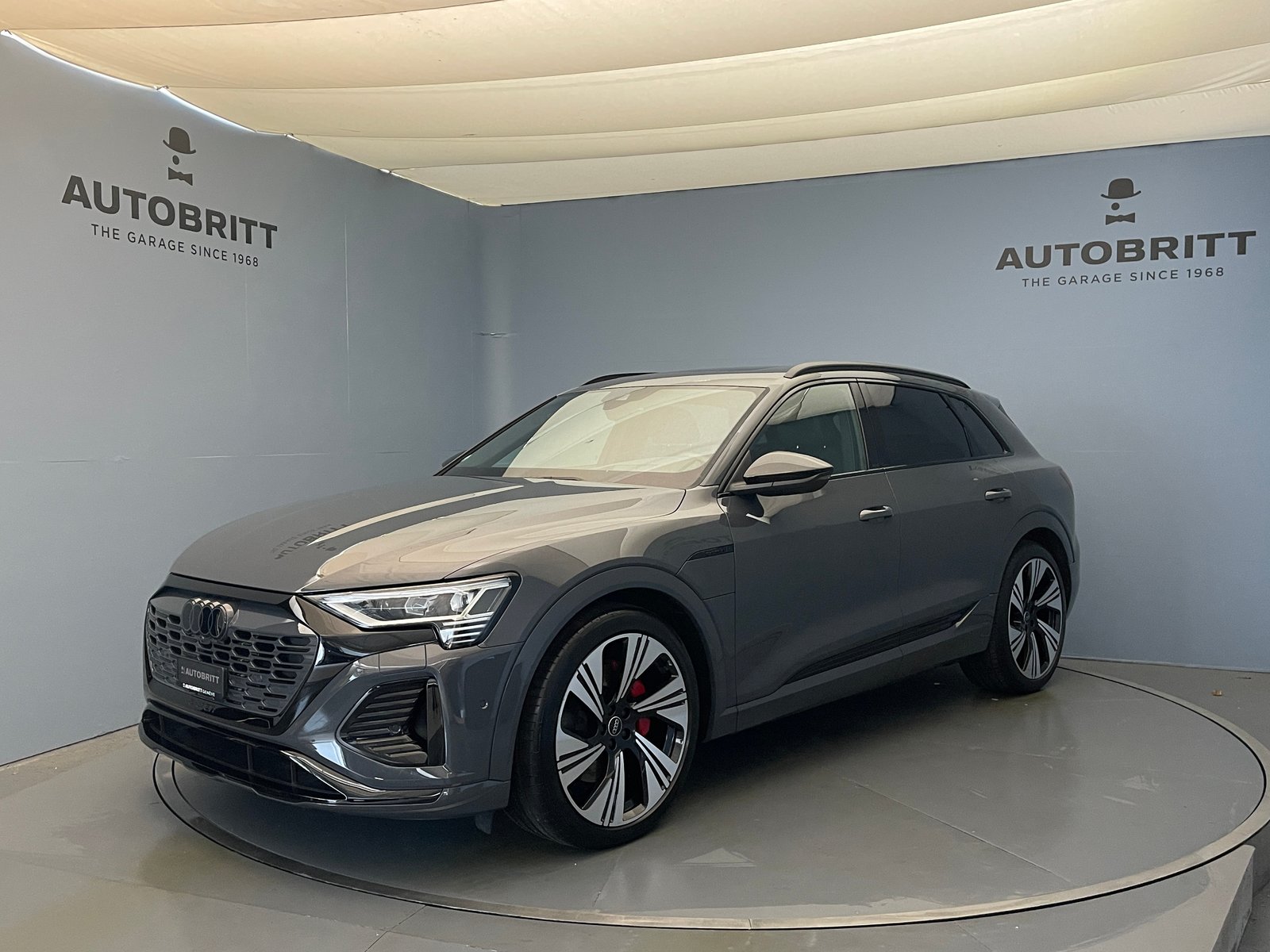 AUDI Q8 e-tron 50 S Line quattro