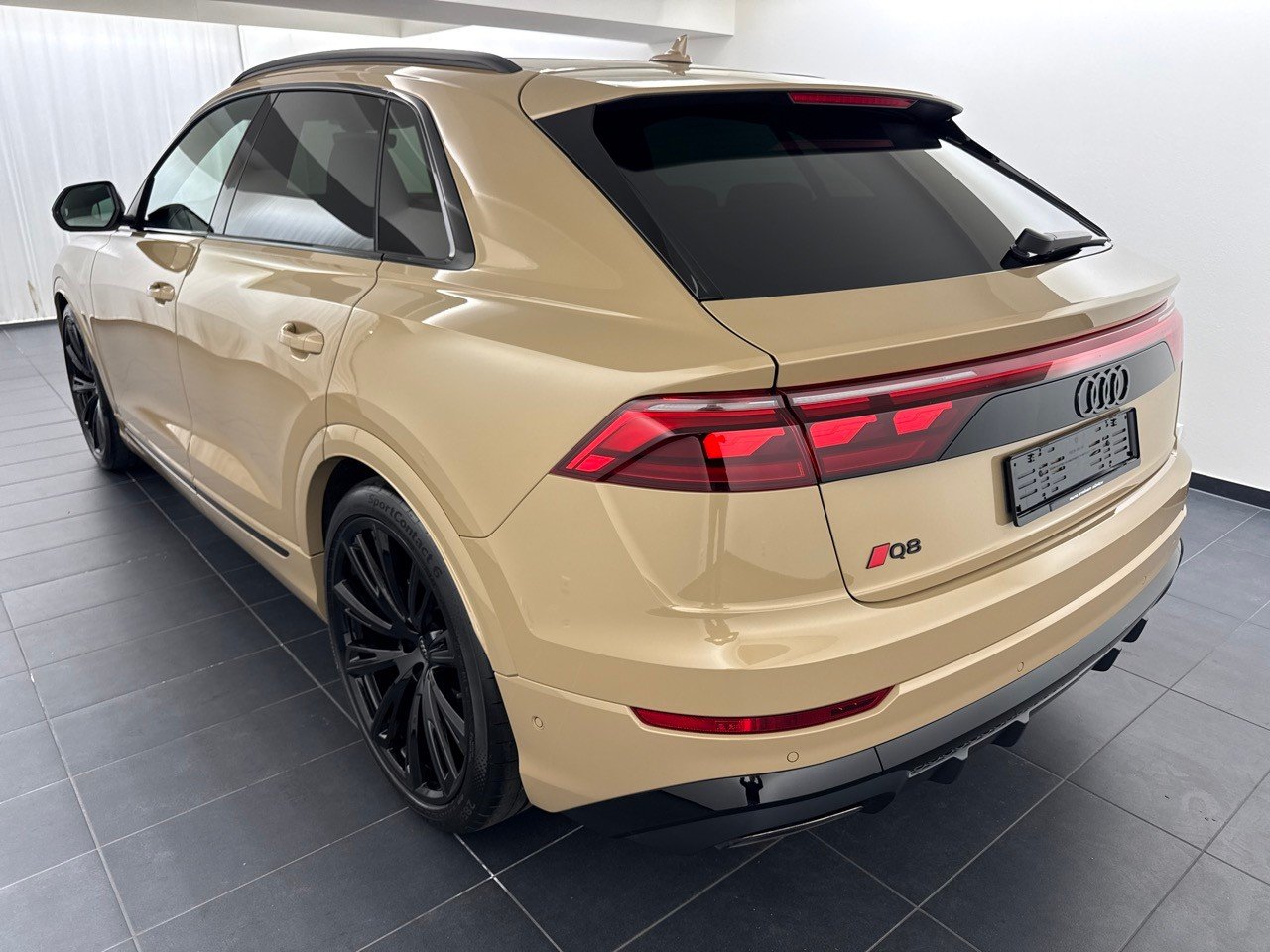 AUDI Q8 SUV TDI quattro 210 kW S line, Diesel, Occasion / Gebraucht, Automatik - 2
