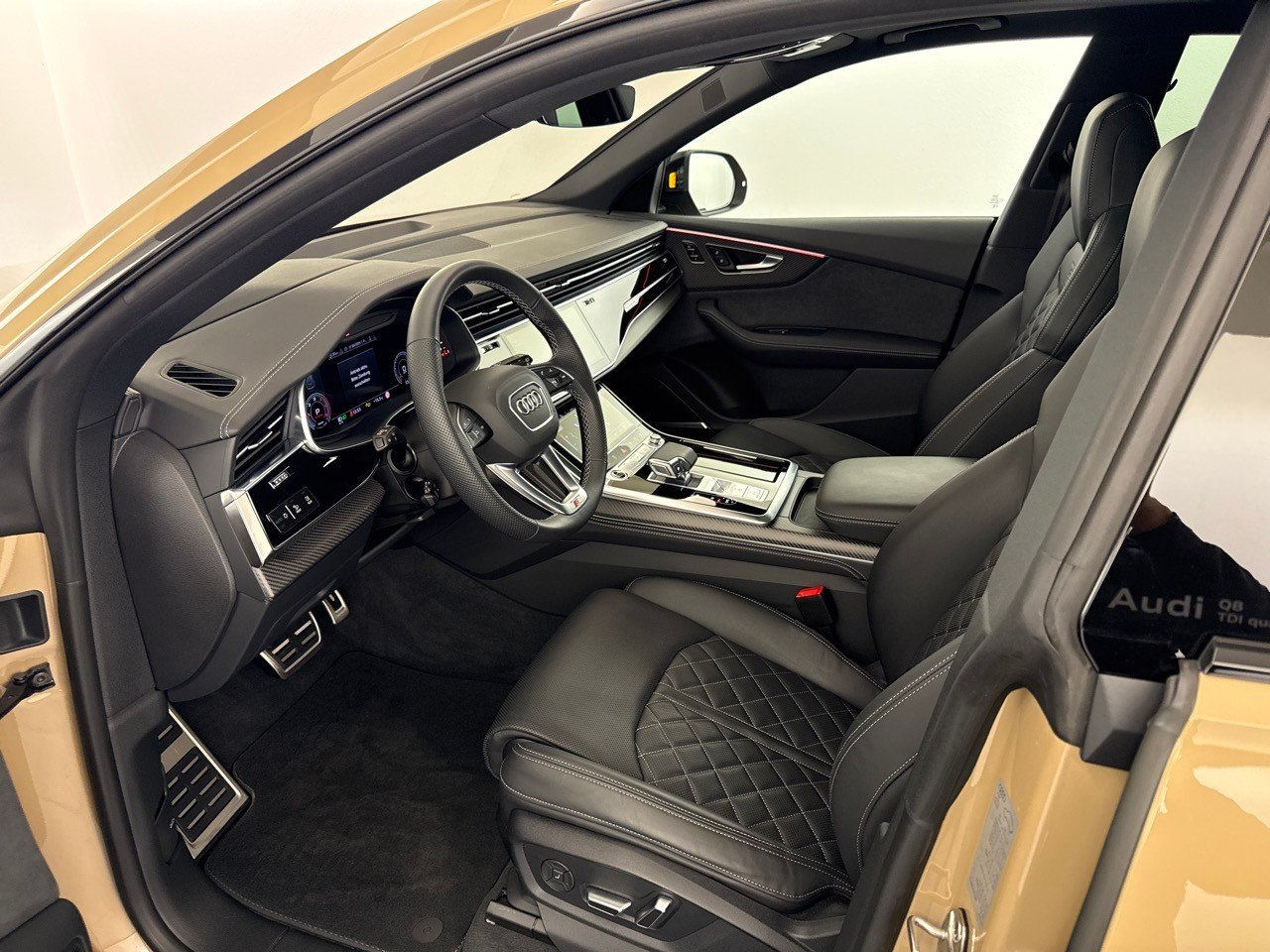 AUDI Q8 SUV TDI quattro 210 kW S line, Diesel, Occasion / Gebraucht, Automatik - 5