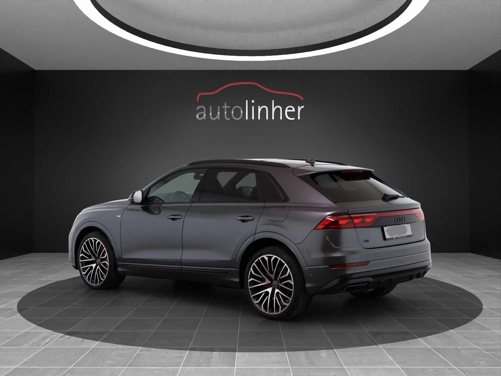 AUDI Q8 SUV TFSI e quattro 360 kW tiptronic, Plug-in-Hybrid Petrol/Electric, Second hand / Used, Automatic - 3