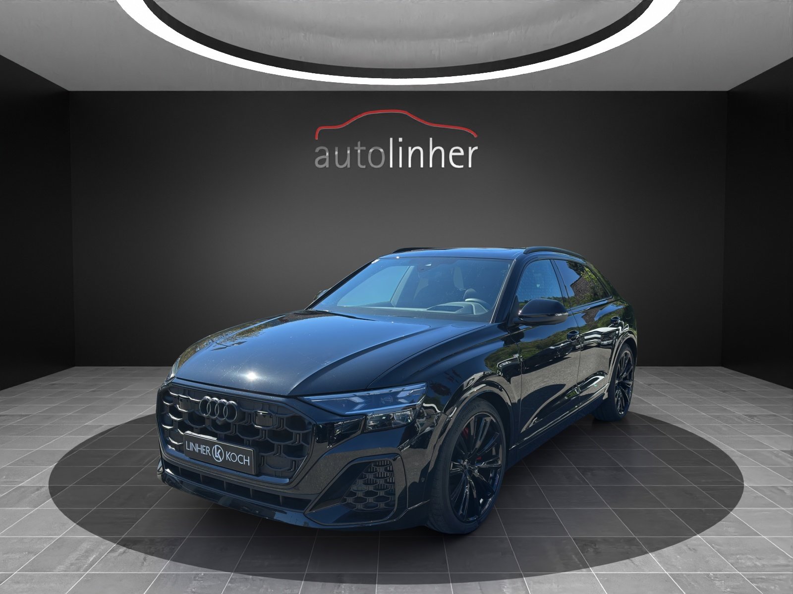 AUDI Q8 SUV TFSI e quattro 360 kW tiptronic