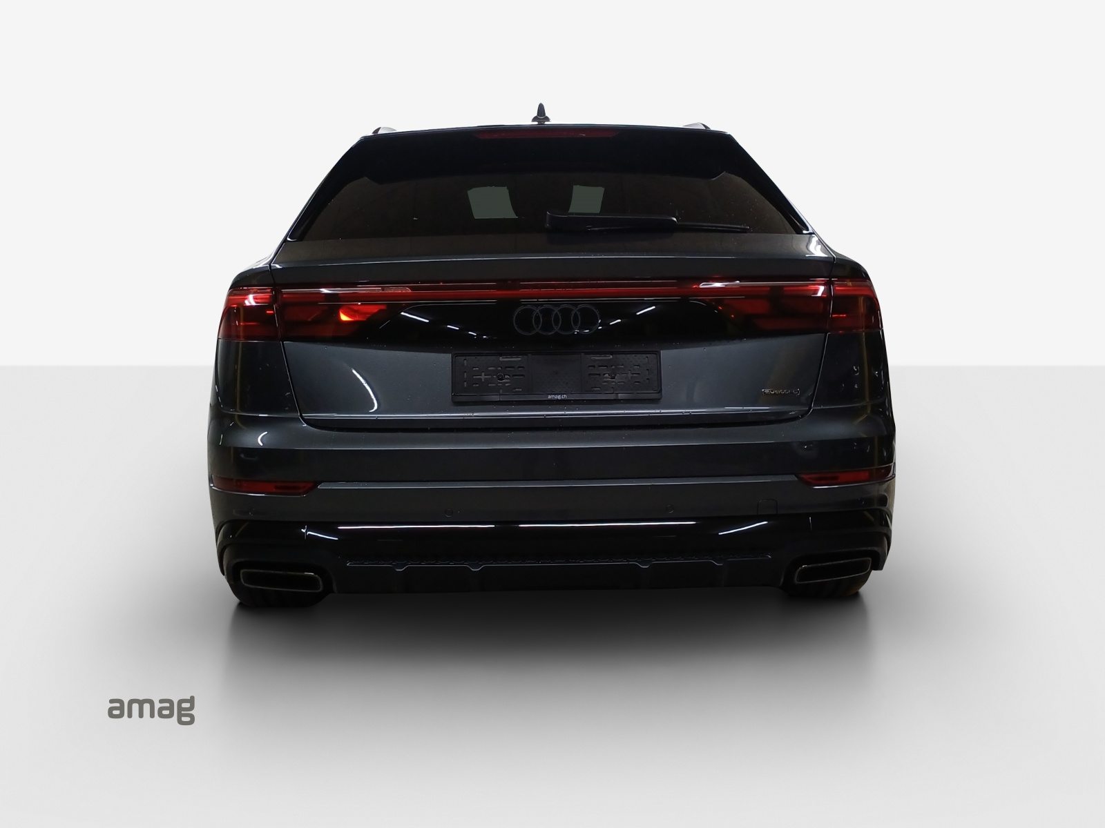AUDI Q8 SUV TFSI e 290 kW Attraction, Voll-Hybrid Benzin/Elektro, Neuwagen, Automatik - 4