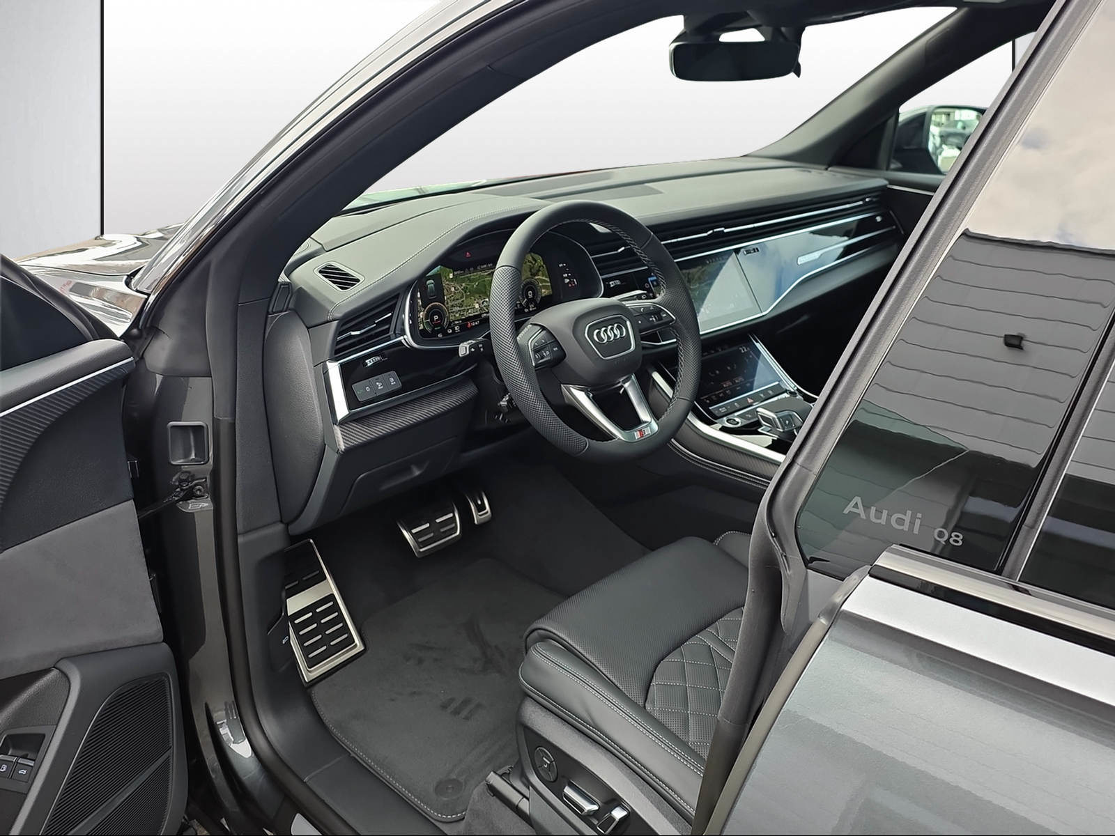 AUDI Q8 SUV TFSI e 290 kW Attraction, Hybride Integrale Benzina/Elettrica, Auto nuove, Automatico - 6