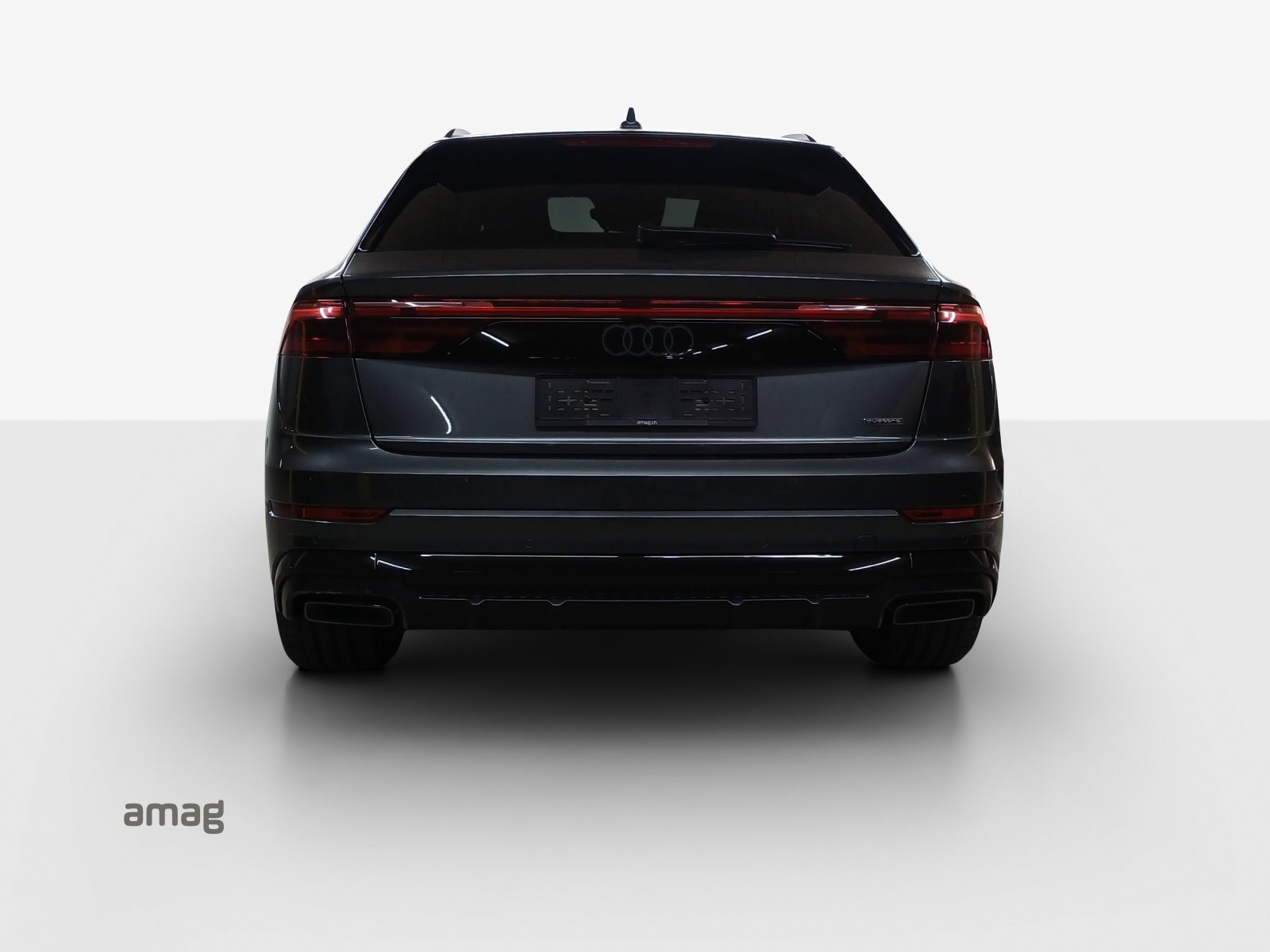 AUDI Q8 SUV TFSI e 290 kW Attraction, Hybride Integrale Benzina/Elettrica, Auto nuove, Automatico - 4