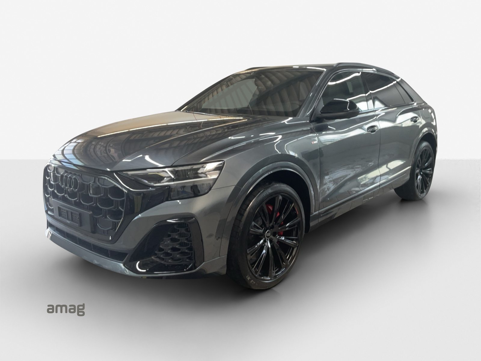 AUDI Q8 SUV TFSI e 290 kW Attraction