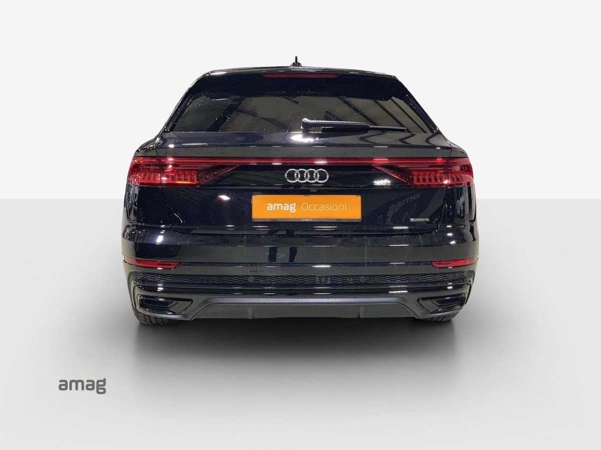 AUDI Q8 50 TDI quattro tiptronic, Mild-Hybrid Diesel/Electric, Second hand / Used, Automatic - 4