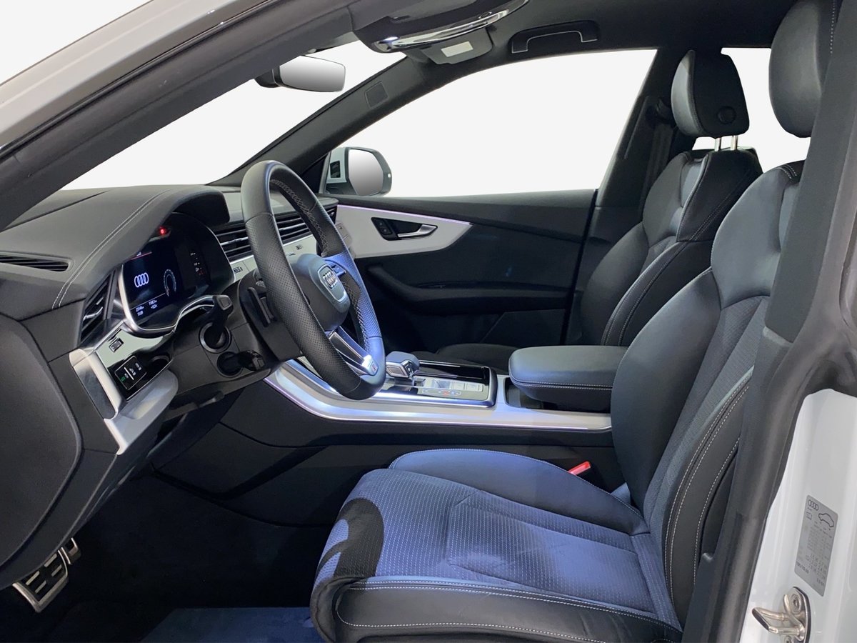 AUDI Q8 50 TDI quattro tiptronic, Mild-Hybrid Diesel/Elektro, Occasion / Gebraucht, Automatik - 7