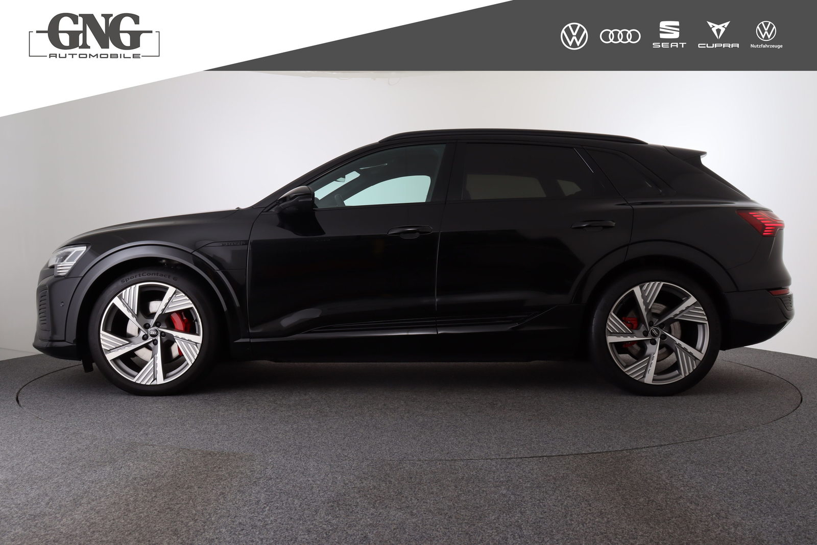 AUDI Q8 55 e-tron Black Edition, Électrique, Occasion / Utilisé, Automatique - 2