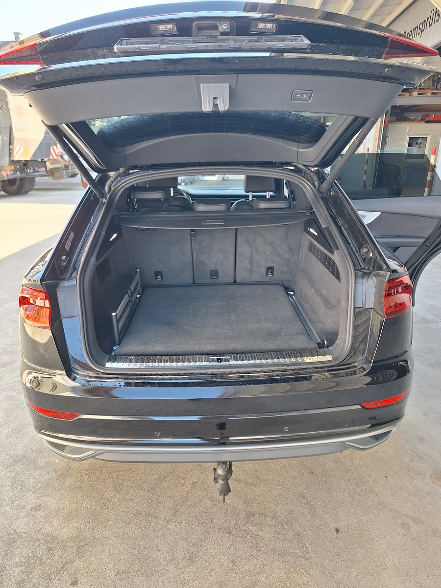 AUDI Q8 50 TDI quattro tiptronic, Mild-Hybrid Diesel/Elektro, Occasion / Gebraucht, Automatik - 7
