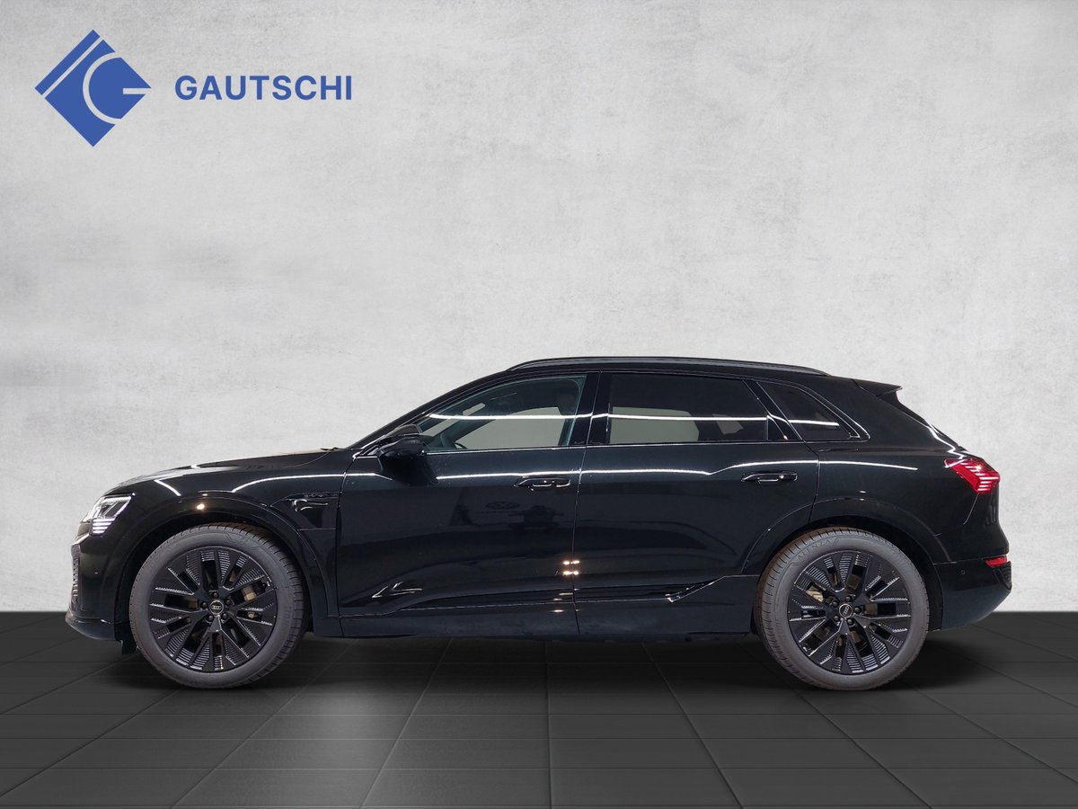 AUDI Q8 50 e-tron S line quattro, Elettrica, Occasioni / Usate, Automatico - 2